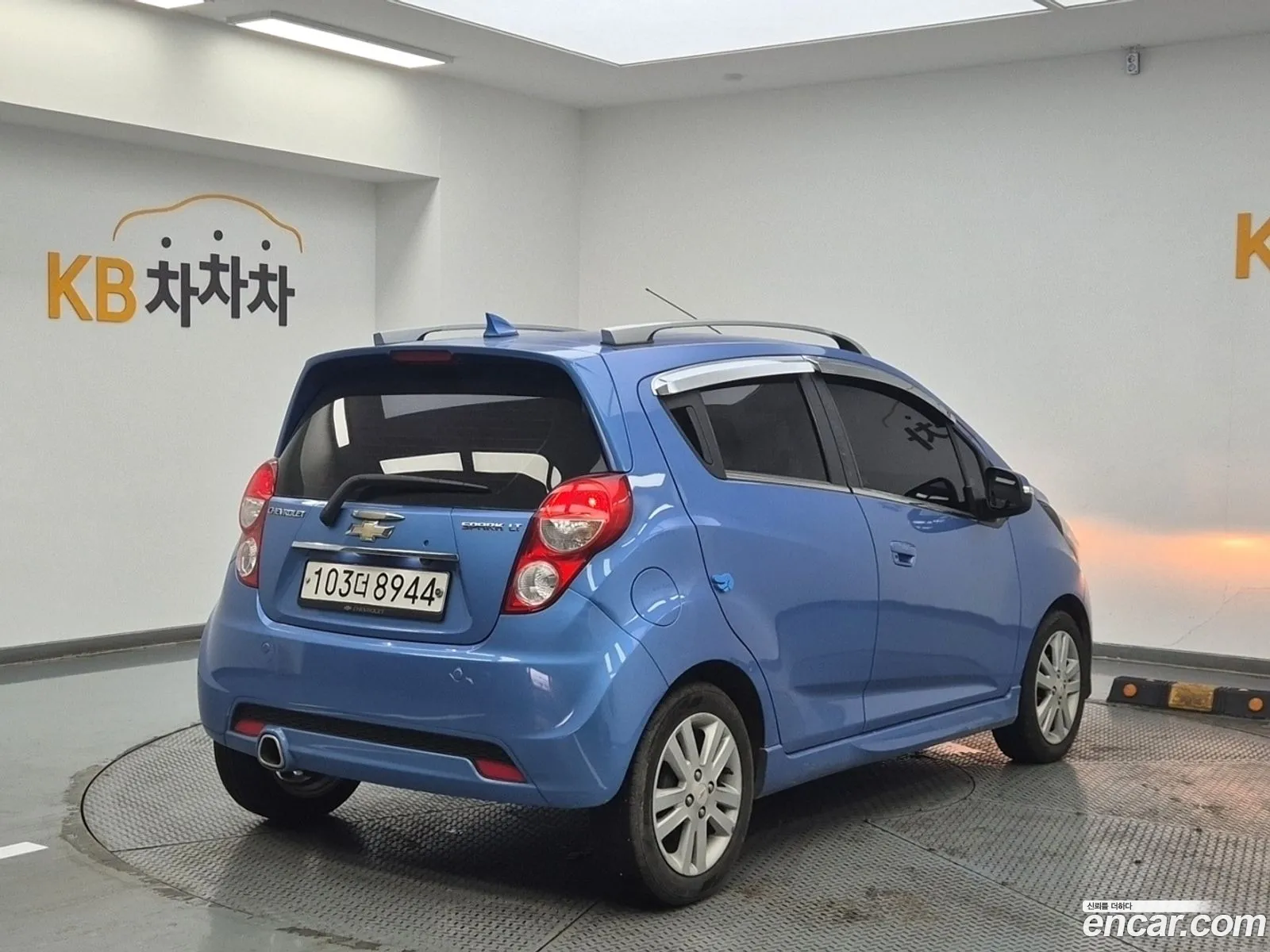 Chevrolet Spark Iii Lt 2014 - фотография 8266228