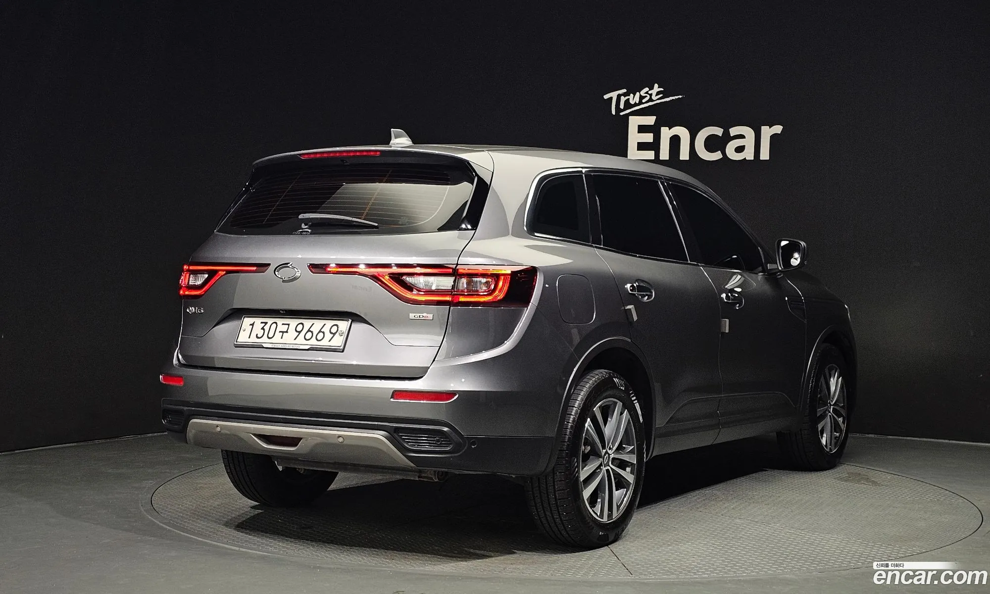 Renault Samsung Qm6 20 Gde Le 2Wd 2020 - фотография 2589422