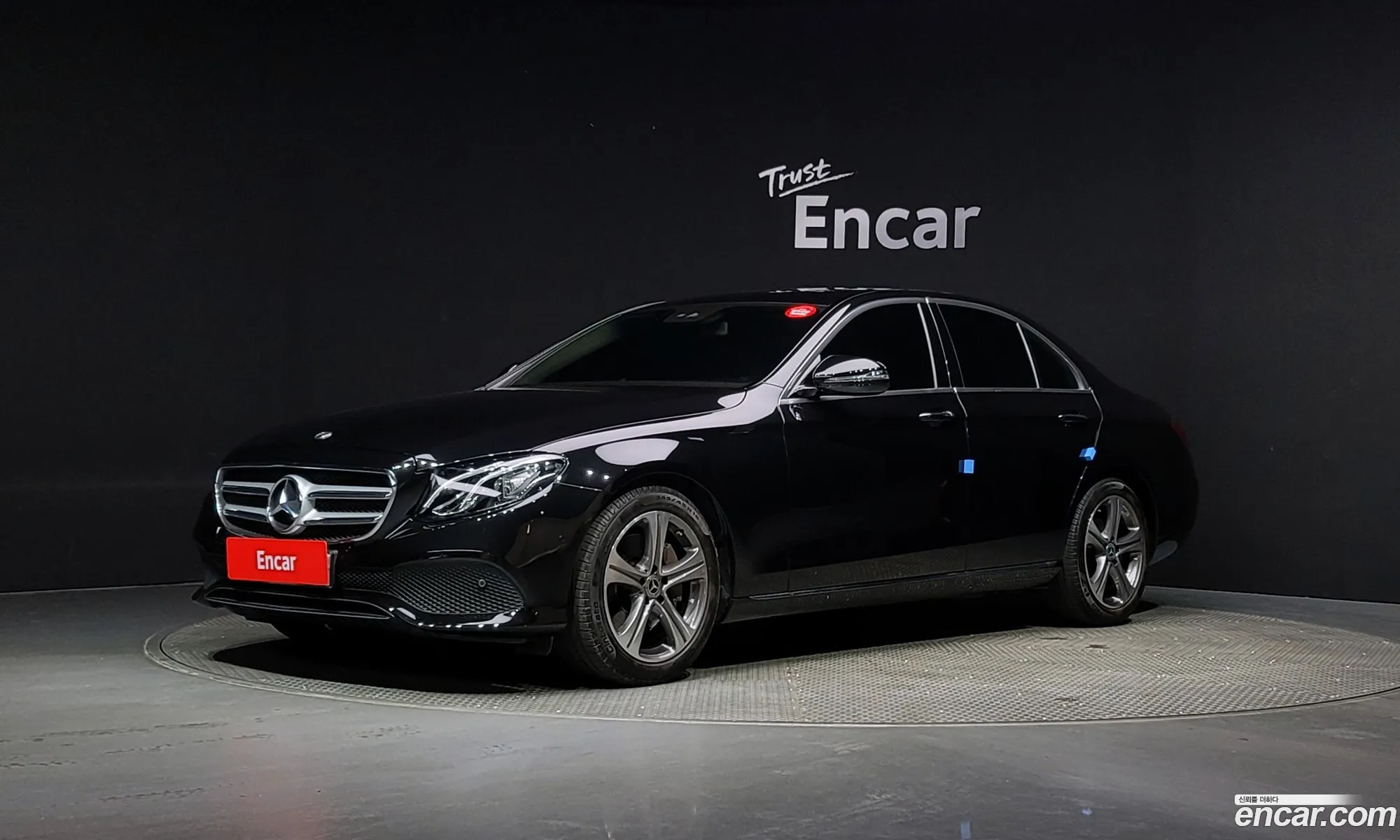 Mercedes-Benz E-Klasse V W213 S213 C238 E300 Avantgarde 2019 - фотография 18624020