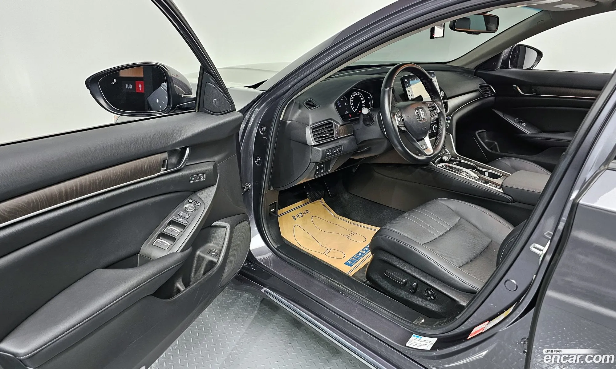 Korex Auto Trade - фотография 12630361
