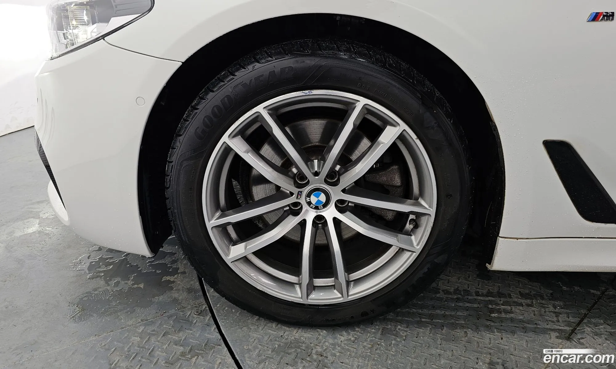 BMW 5Er 520D xDrive M Sport 2017 - фотография 16193849
