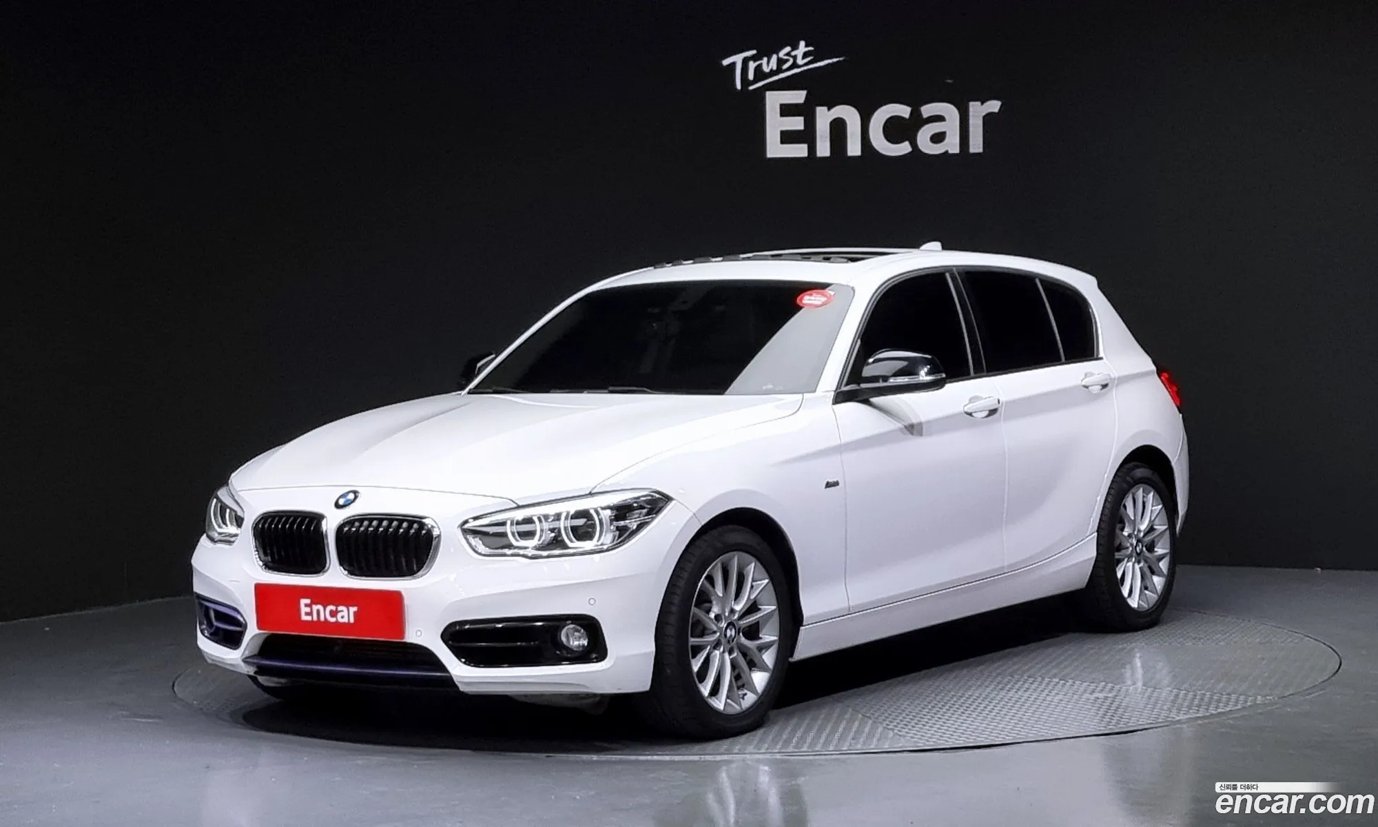 BMW 1Er Ii F20F21 118D Sport 5 Door 2016 - фотография 16326634