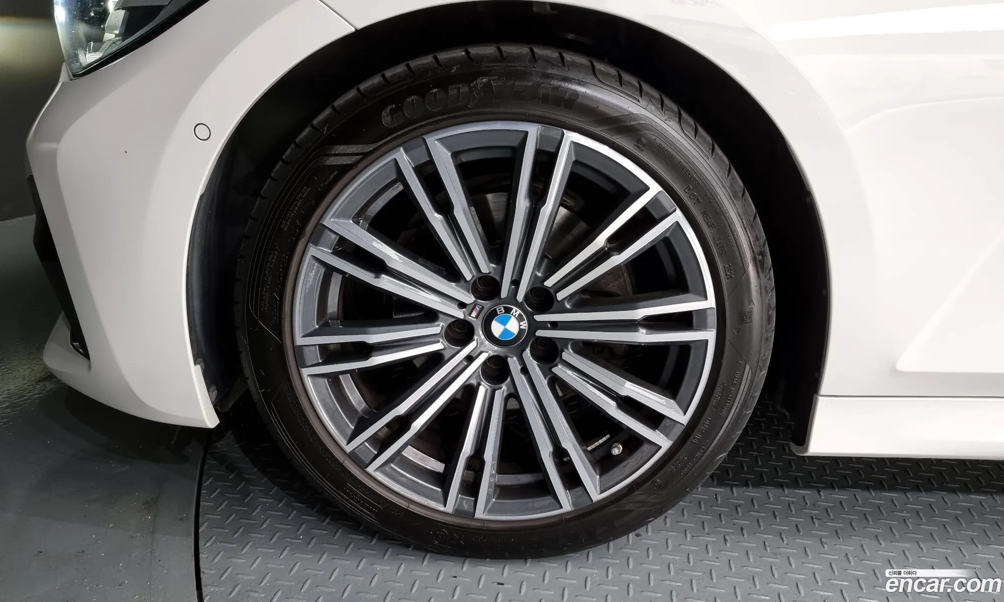BMW 3Er Vii G2X 320I M Sports 2022 - фотография 16193861