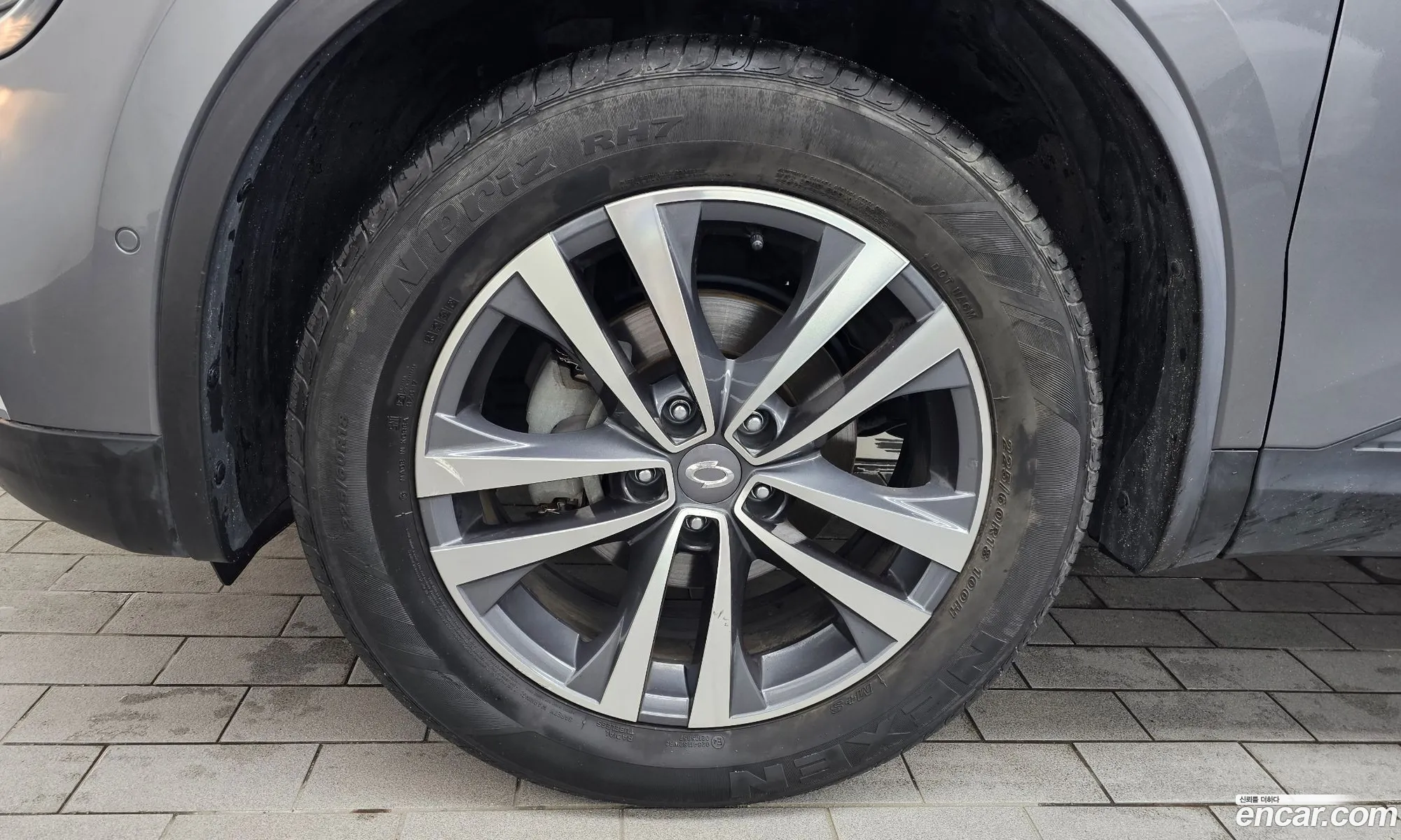 Renault Samsung Qm6 20 Gde Le 2Wd 2020 - фотография 2450281