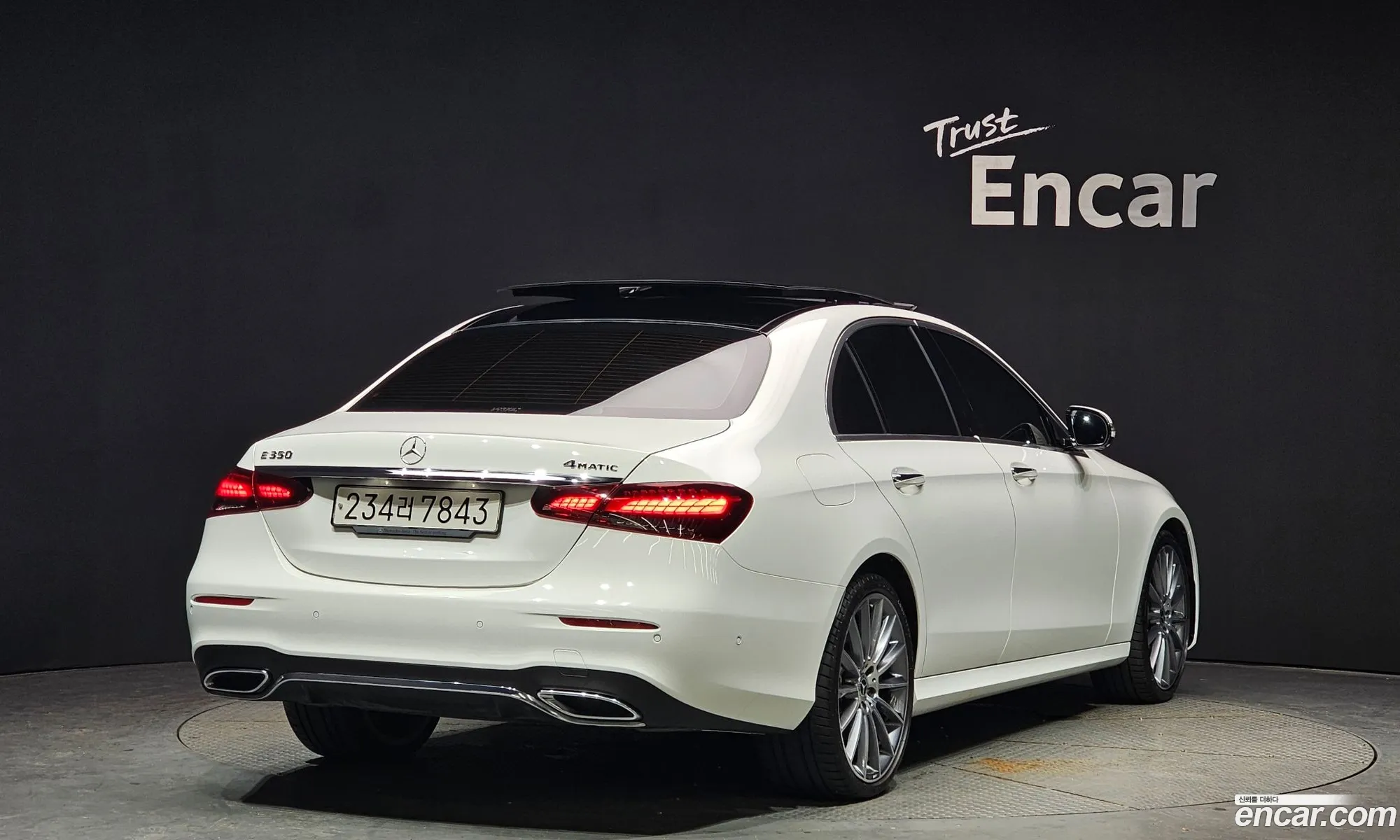 Mercedes-Benz E-Klasse V W213 S213 C238 E350 4Matic Amg Line 2022 - фотография 18572248
