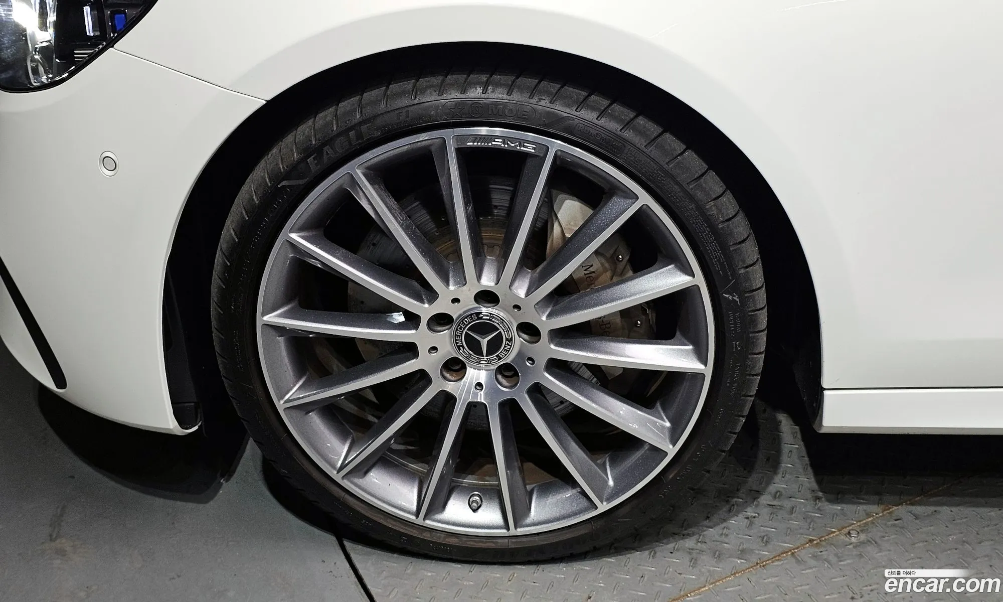 Mercedes-Benz E-Klasse V W213 S213 C238 E350 4Matic Amg Line 2022 - фотография 18572251