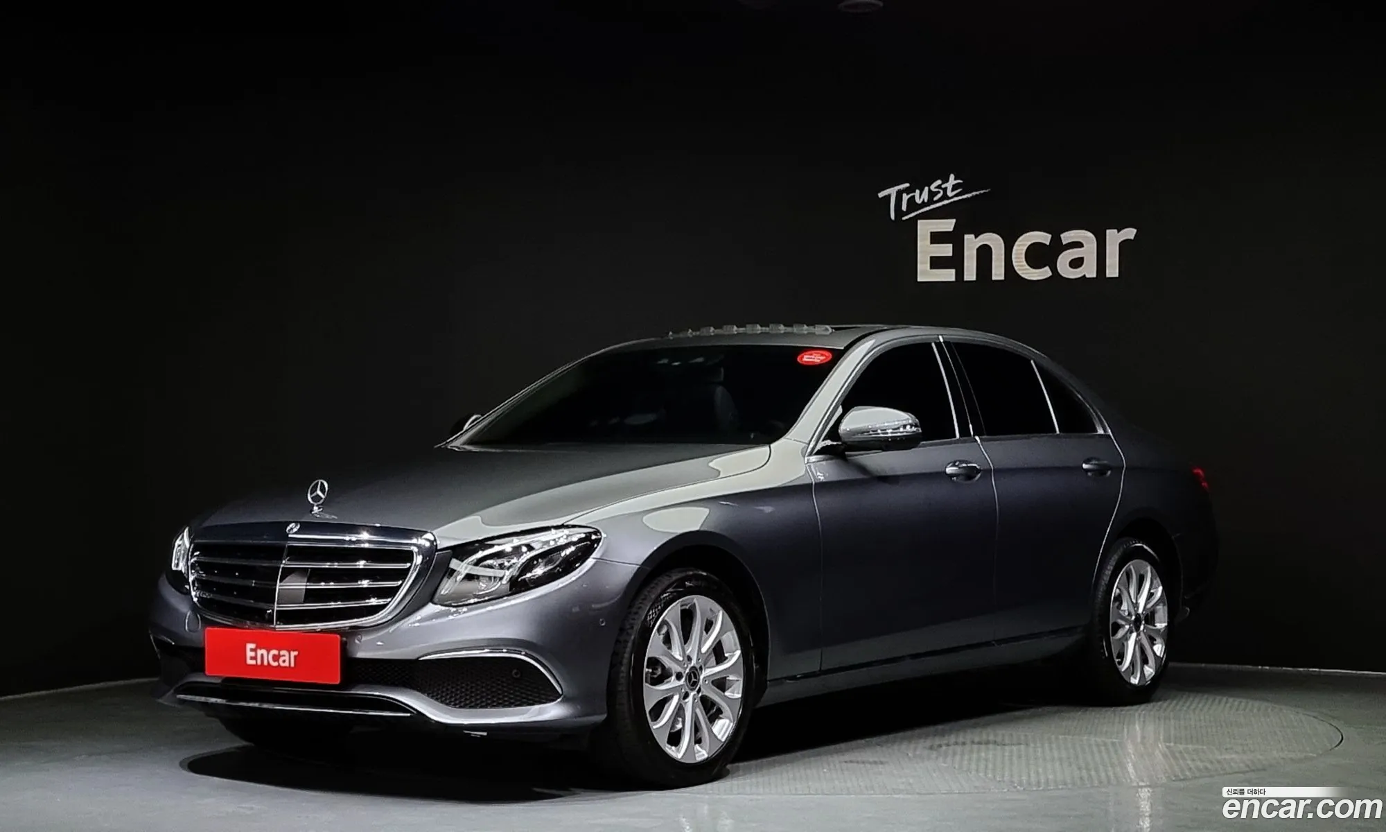 Mercedes-Benz E-Klasse V W213 S213 C238 E300 4Matic Exclusive 2020 - фотография 18659869