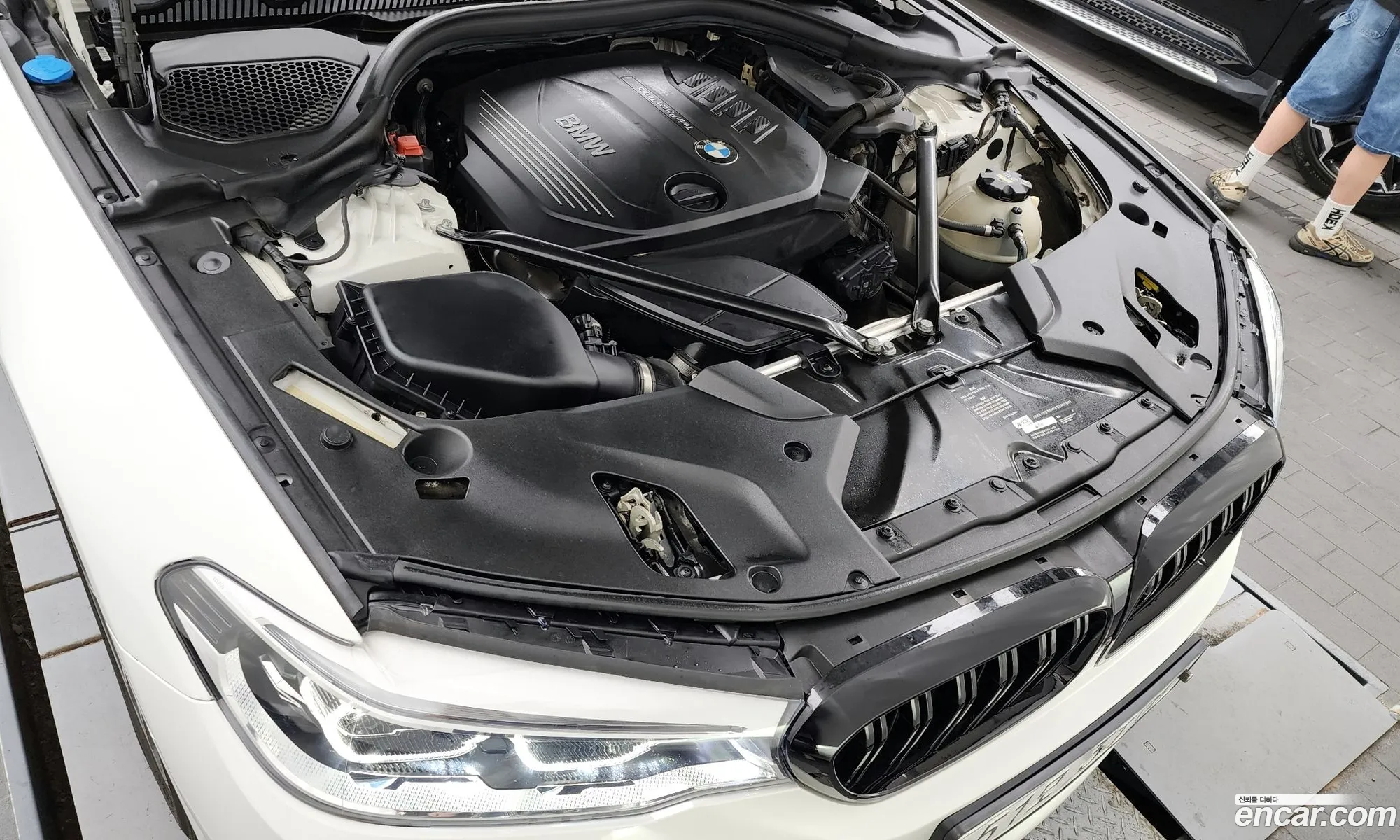 BMW 5Er 520D M Sport Plus 2017 - фотография 15692318