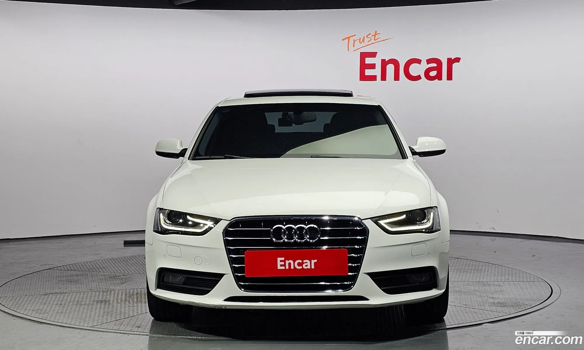 Audi New A4 30 Tdi Dynamic B8 - фотография 8392336