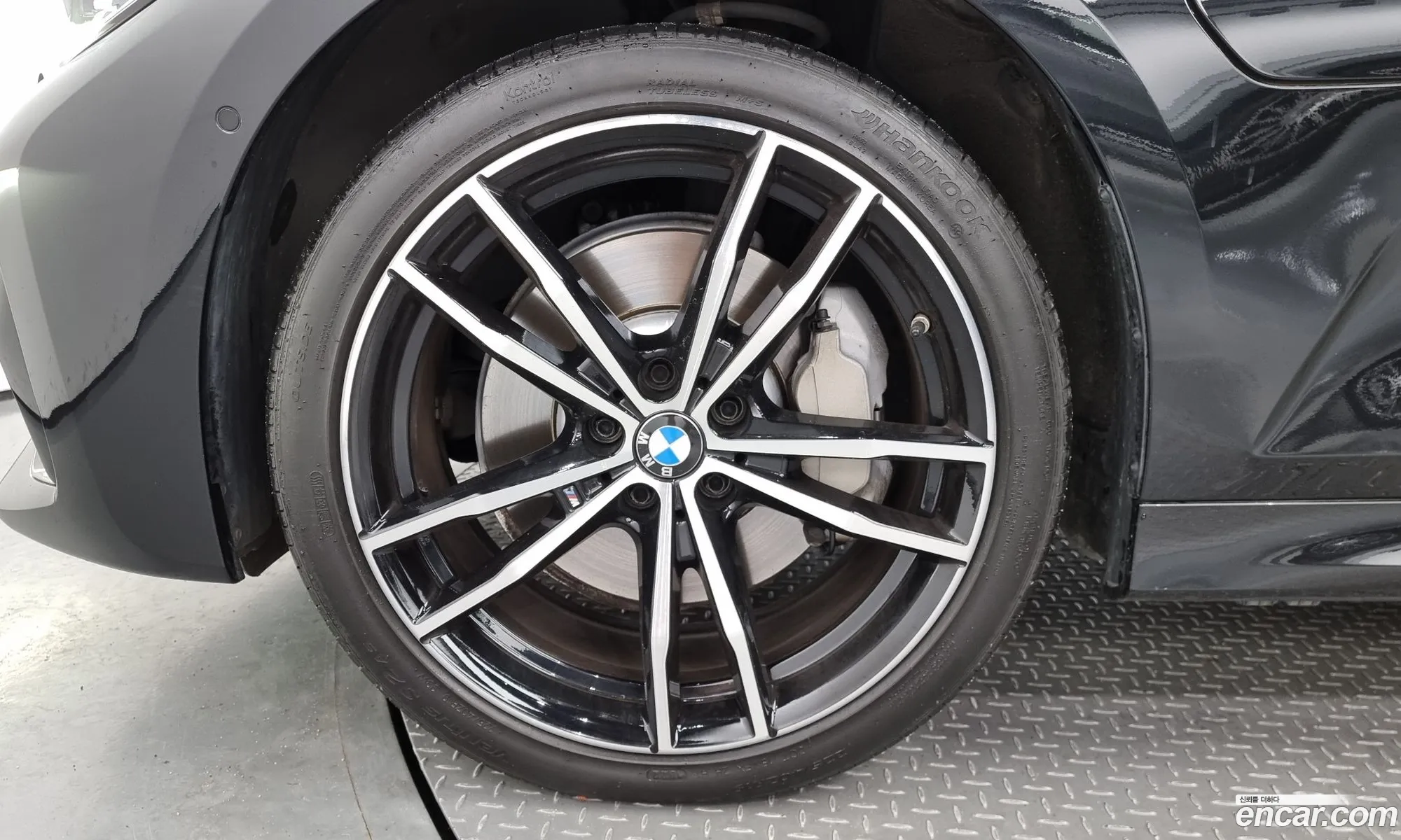 BMW 3Er 320I M Sports 2020 - фотография 15692365