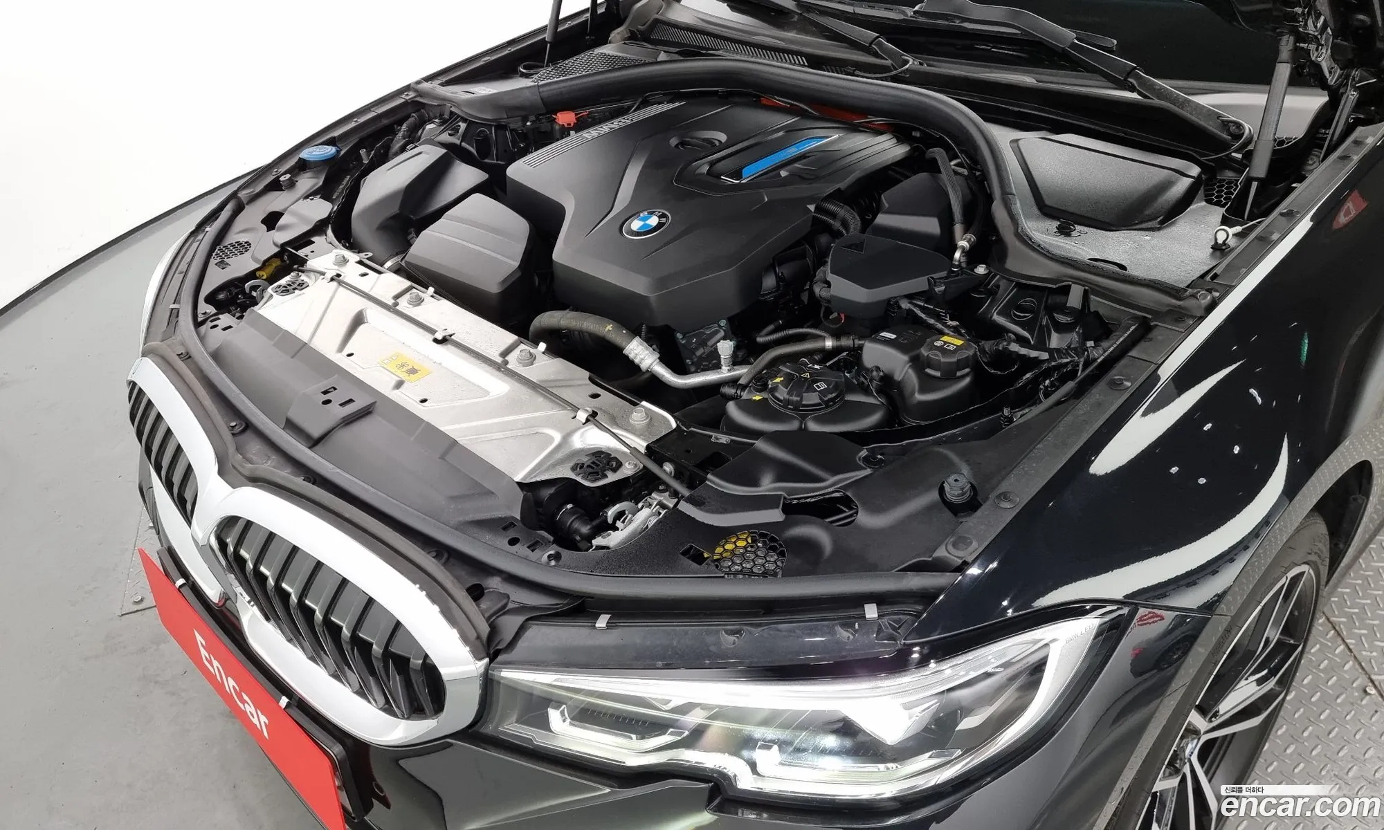 BMW 3Er 320I M Sports 2020 - фотография 15692366