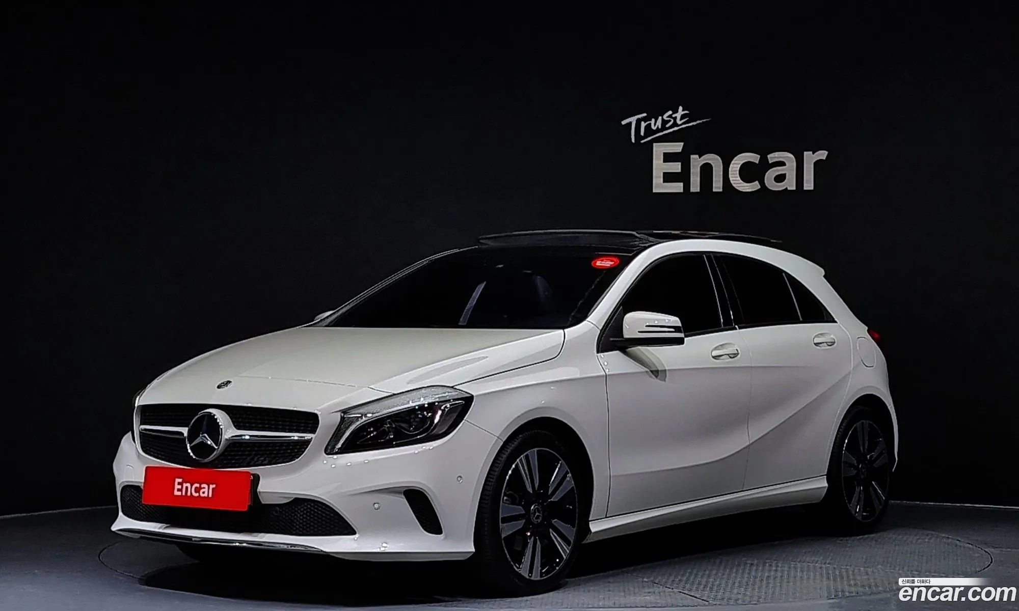 Mercedes-Benz A-Klasse A200 2018 - фотография 18659881