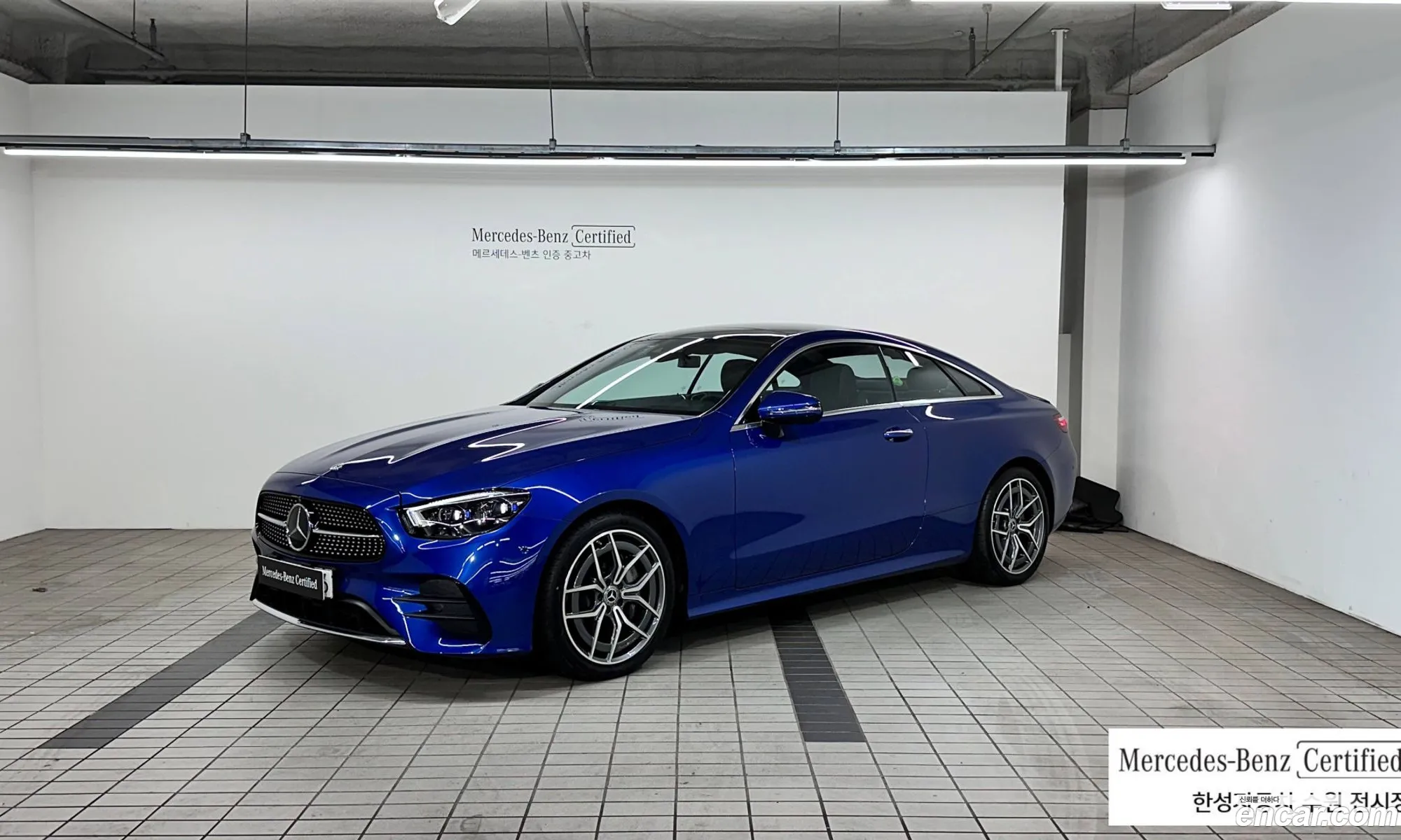 Mercedes-Benz E-Klasse E300D 4Matic Coupe 2023 - фотография 18572867