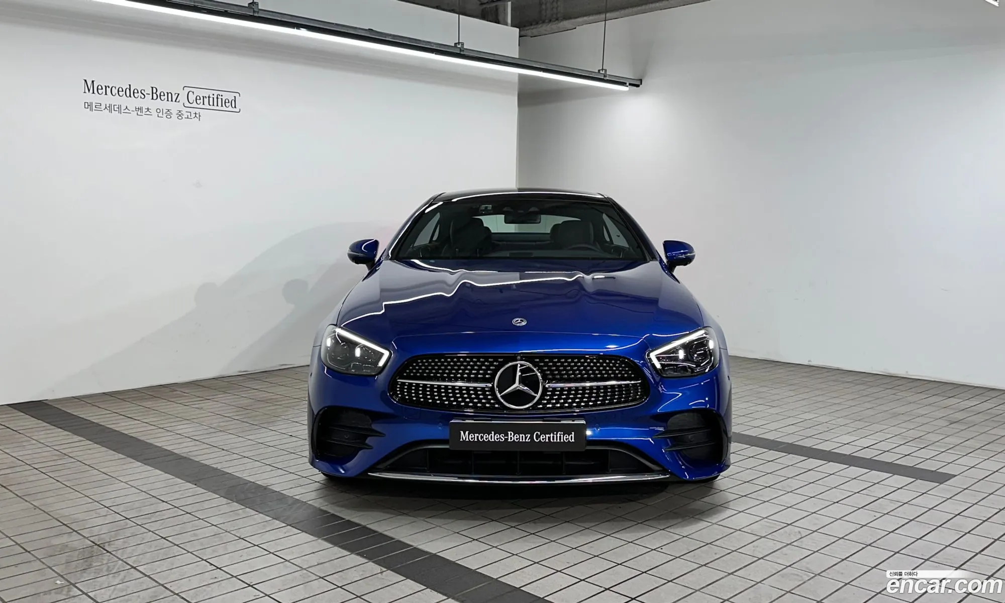 Mercedes-Benz E-Klasse E300D 4Matic Coupe 2023 - фотография 18572869