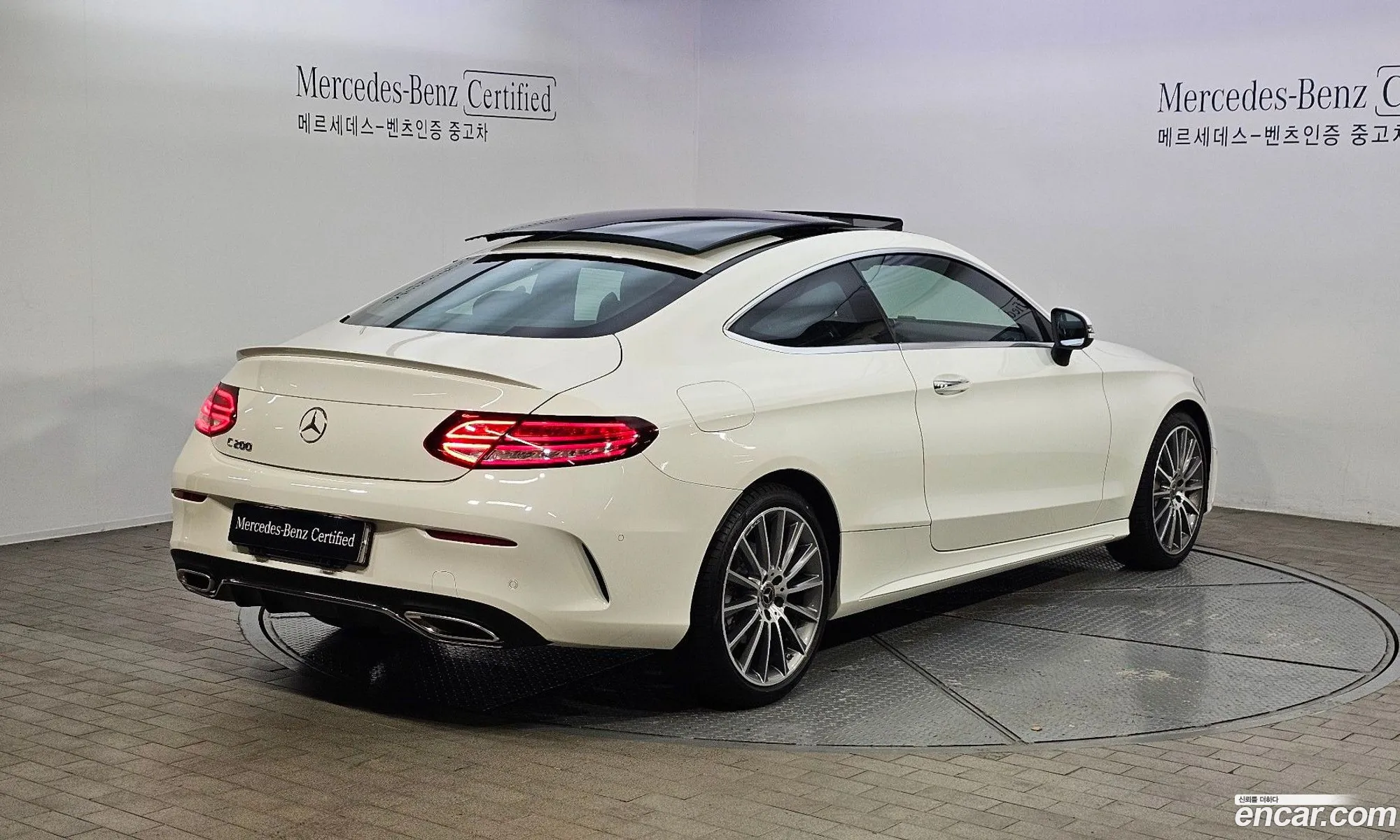 Mercedes-Benz C-Klasse C200 Coupe 2023 - фотография 18572320