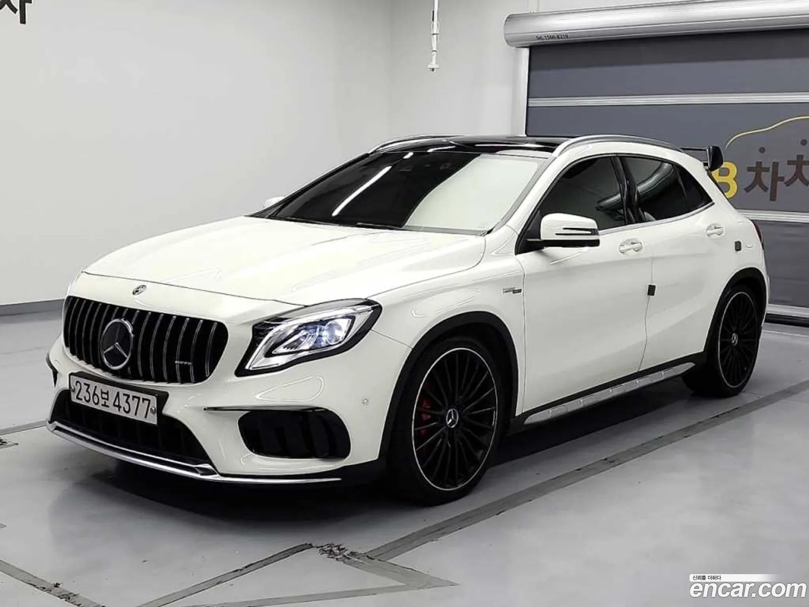 Mercedes-Benz Gla-Klasse I X156 Gla45 Amg 4Matic 2018 - фотография 18572271