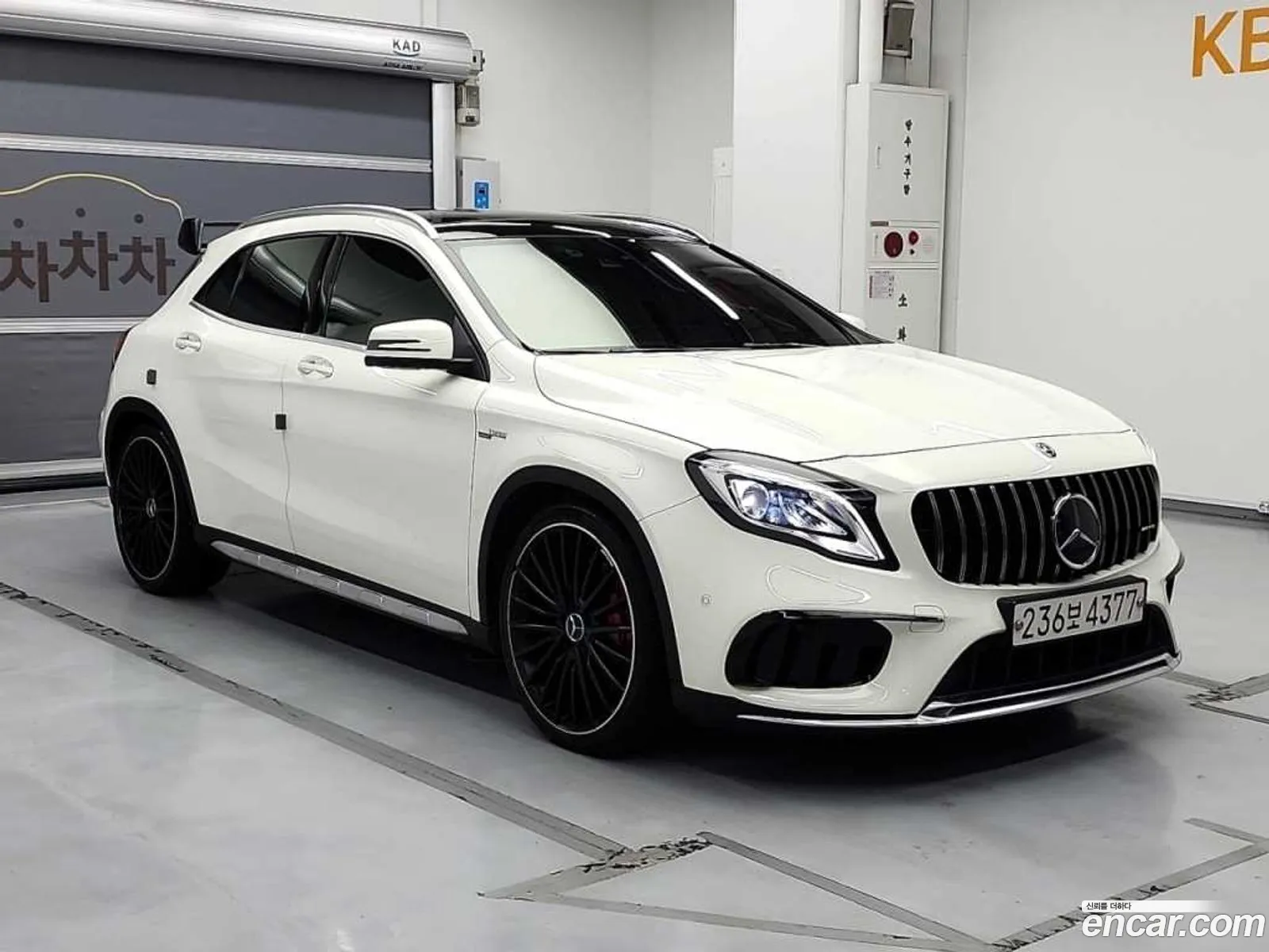 Mercedes-Benz Gla-Klasse I X156 Gla45 Amg 4Matic 2018 - фотография 18572274