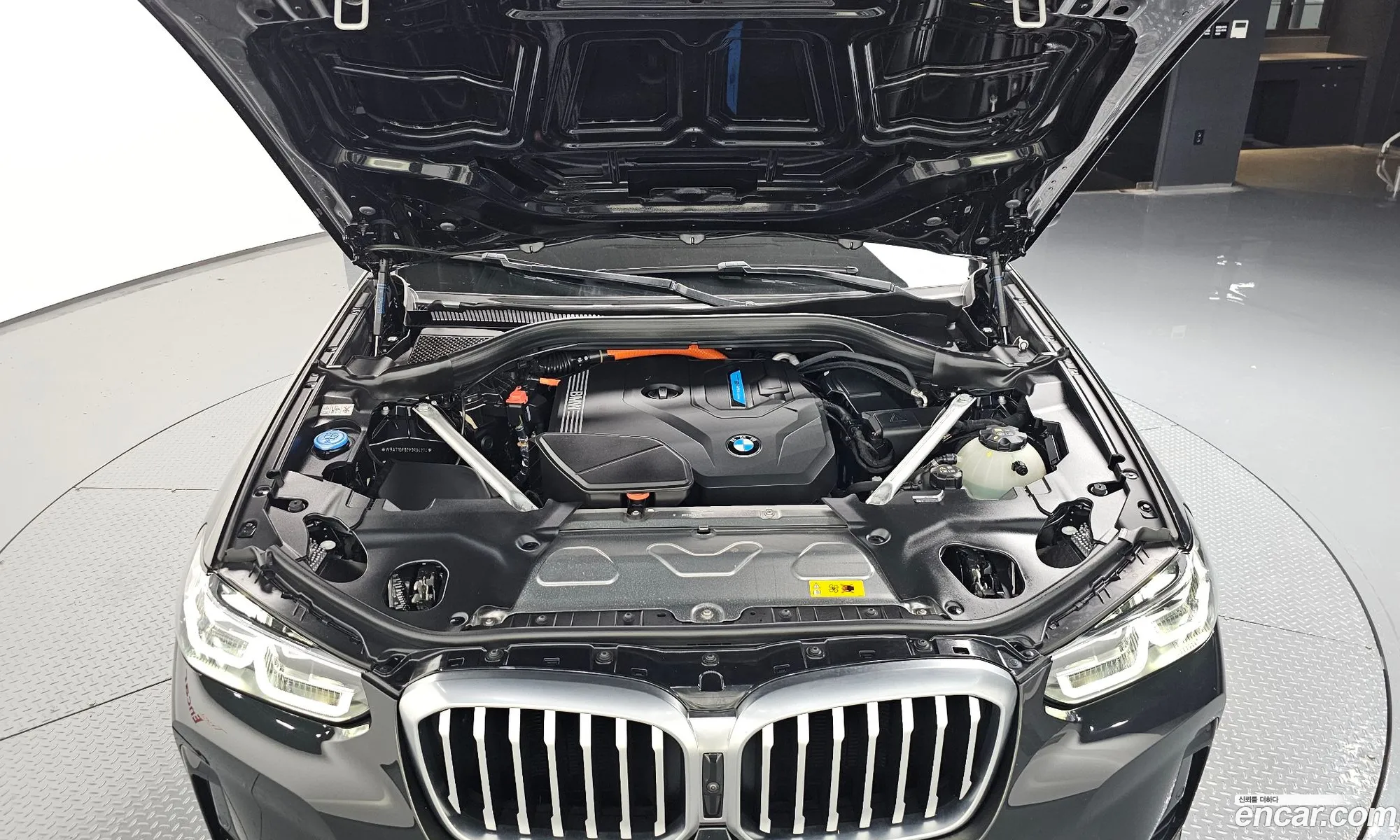 BMW X3 xDrive 30E M Sport 2023 - фотография 17131411