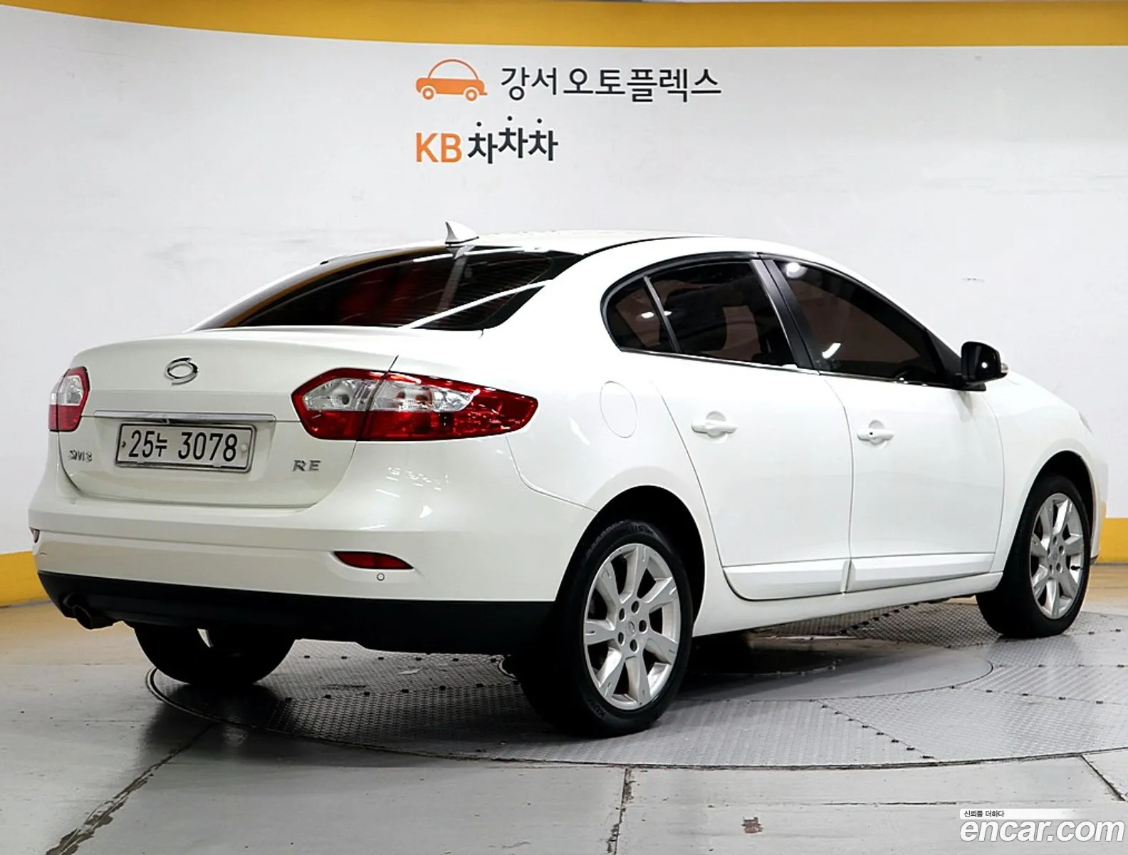 Renault Samsung Sm3 Ii Re16 2010 - фотография 2580836