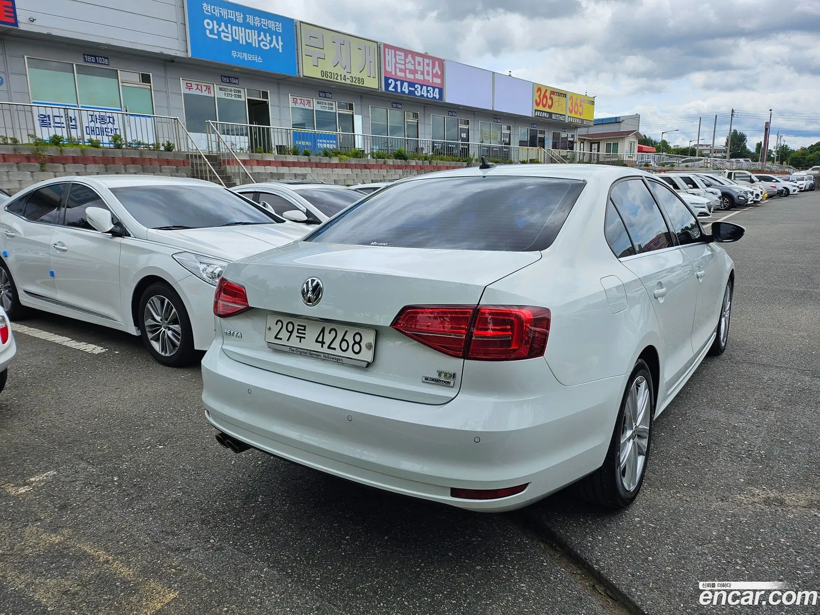 Volkswagen Jetta 20 Tdi Bluemotion Premium 2015 - фотография 7088874