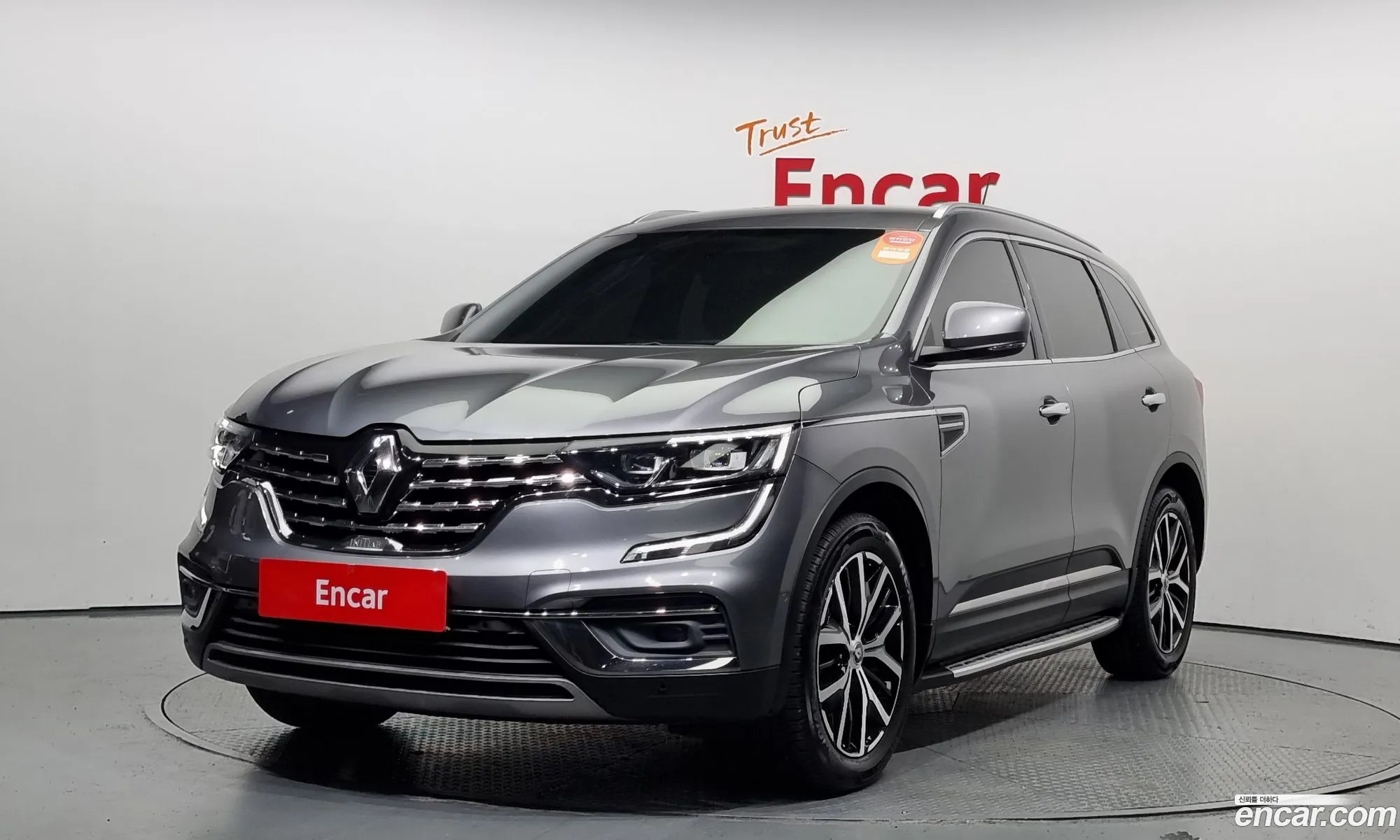 Renault Samsung Qm6 20 Lpe Re Signature 2Wd 2020 - фотография 2450289