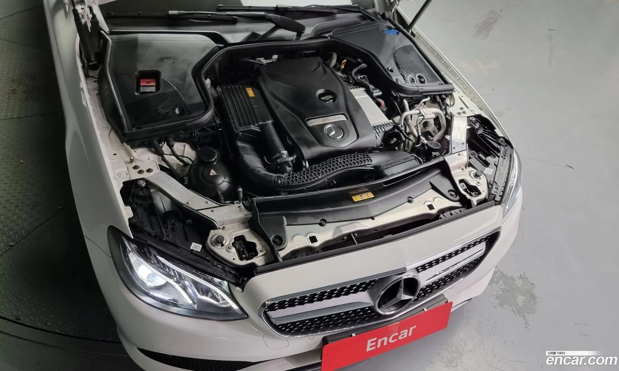 Mercedes-Benz E-Klasse V W213 S213 C238 E200 Avant Garde 2018 - фотография 18580785