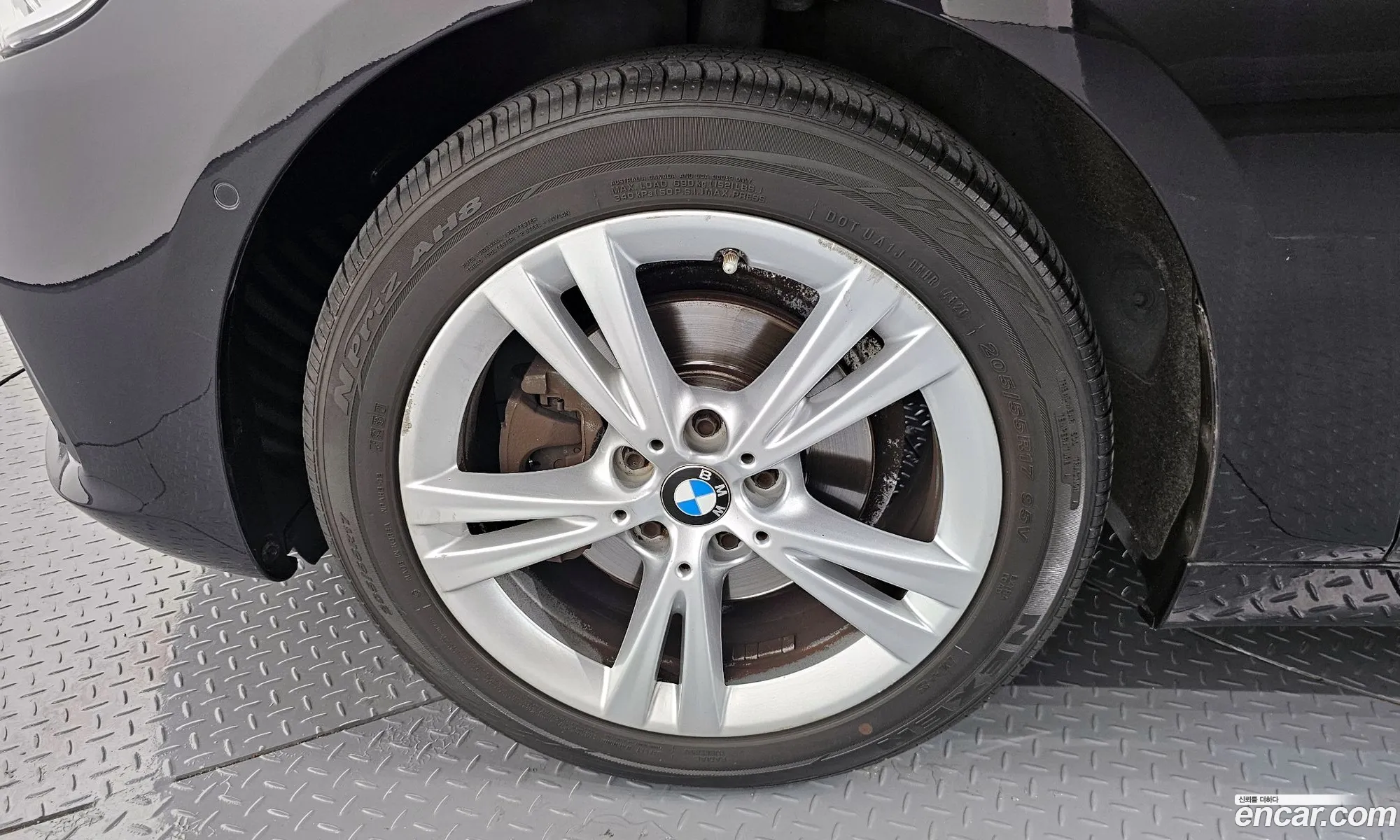 BMW 2Er Joy 2015 - фотография 15792228