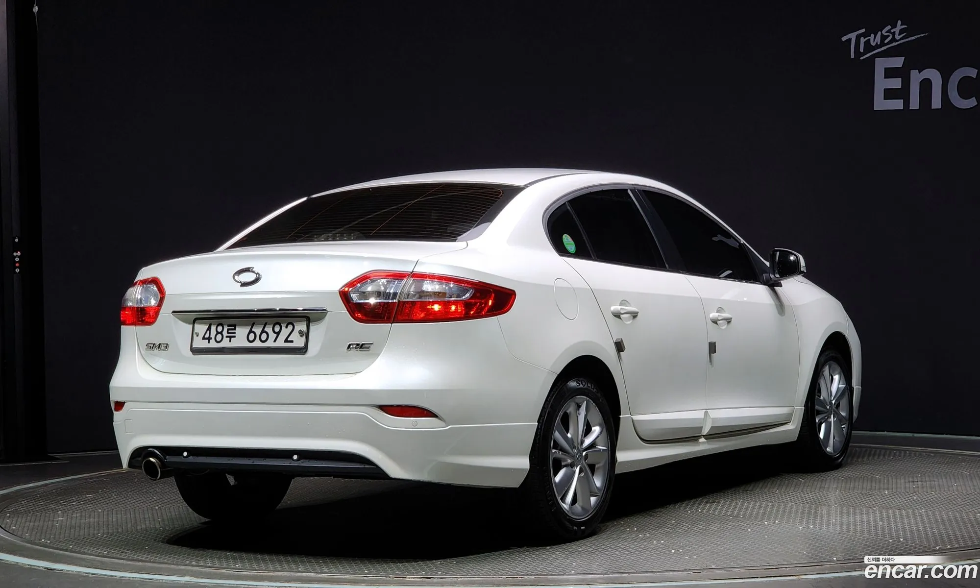 Renault Samsung Sm3 Re 2014 - фотография 2450266
