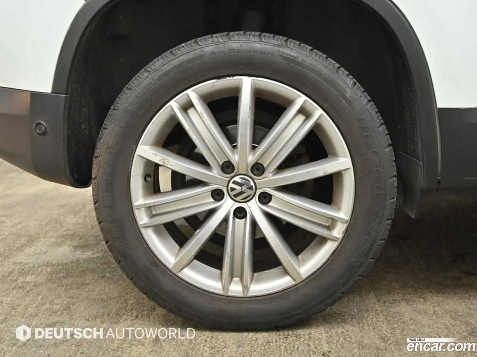 Volkswagen Tiguan I 20 Tdi Premium 2014 - фотография 7088848