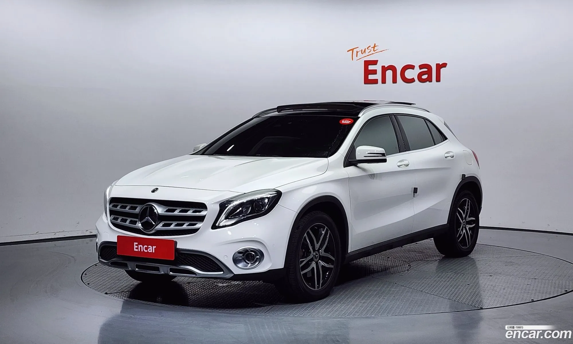 Mercedes-Benz Gla-Klasse I X156 Gla220 Premium 2018 - фотография 18557901