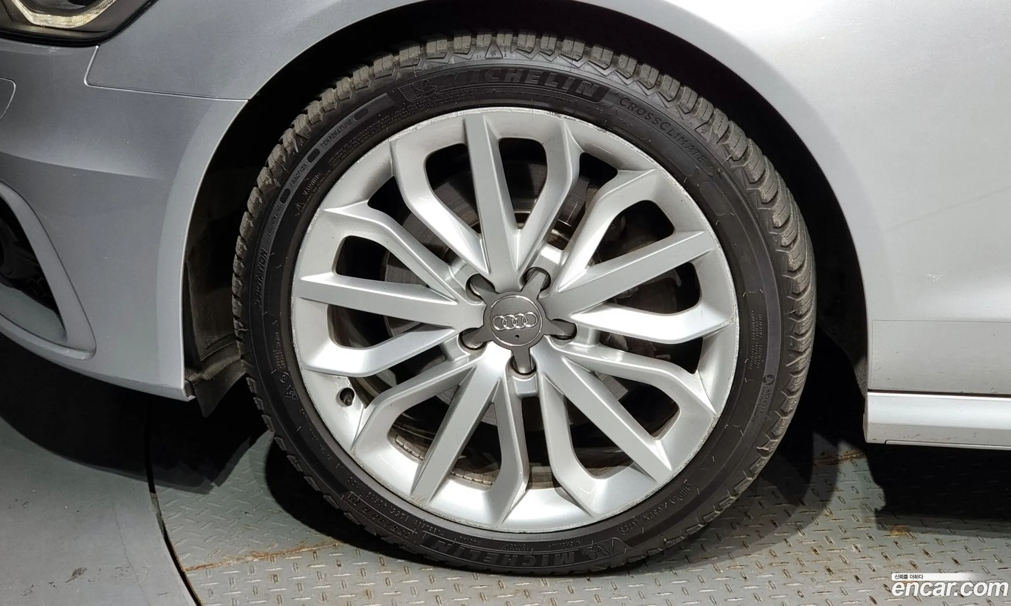 Audi A6 Iv C7 30 Tdi Quattro Dynamic 2014 - фотография 8392362