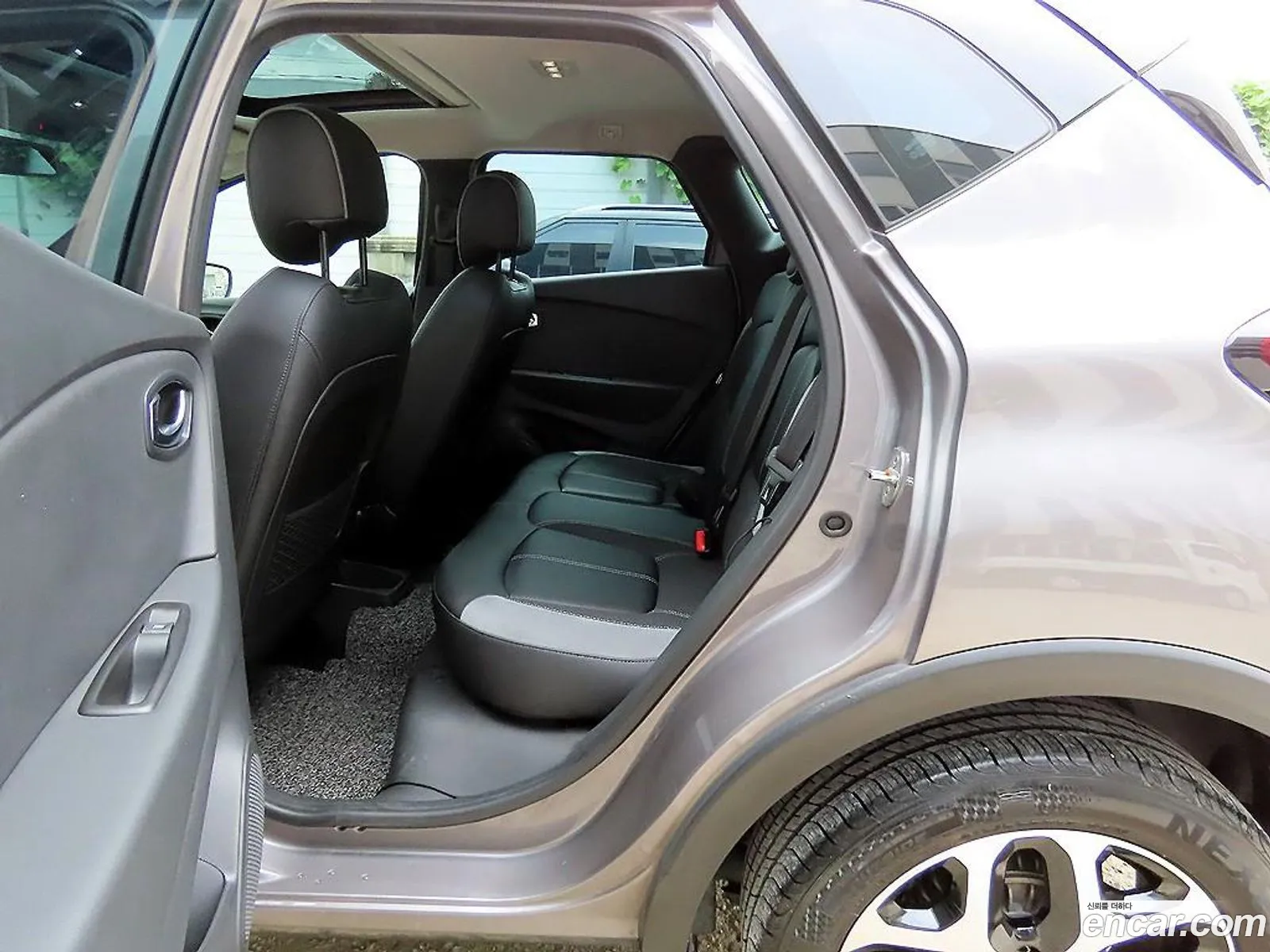 Renault Samsung Qm3 Re 2018 - фотография 18809738