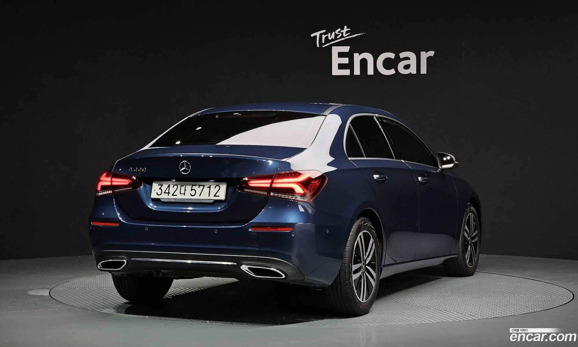 Mercedes-Benz A-Klasse Iv W177 A220 Sedan 2021 - фотография 18404871