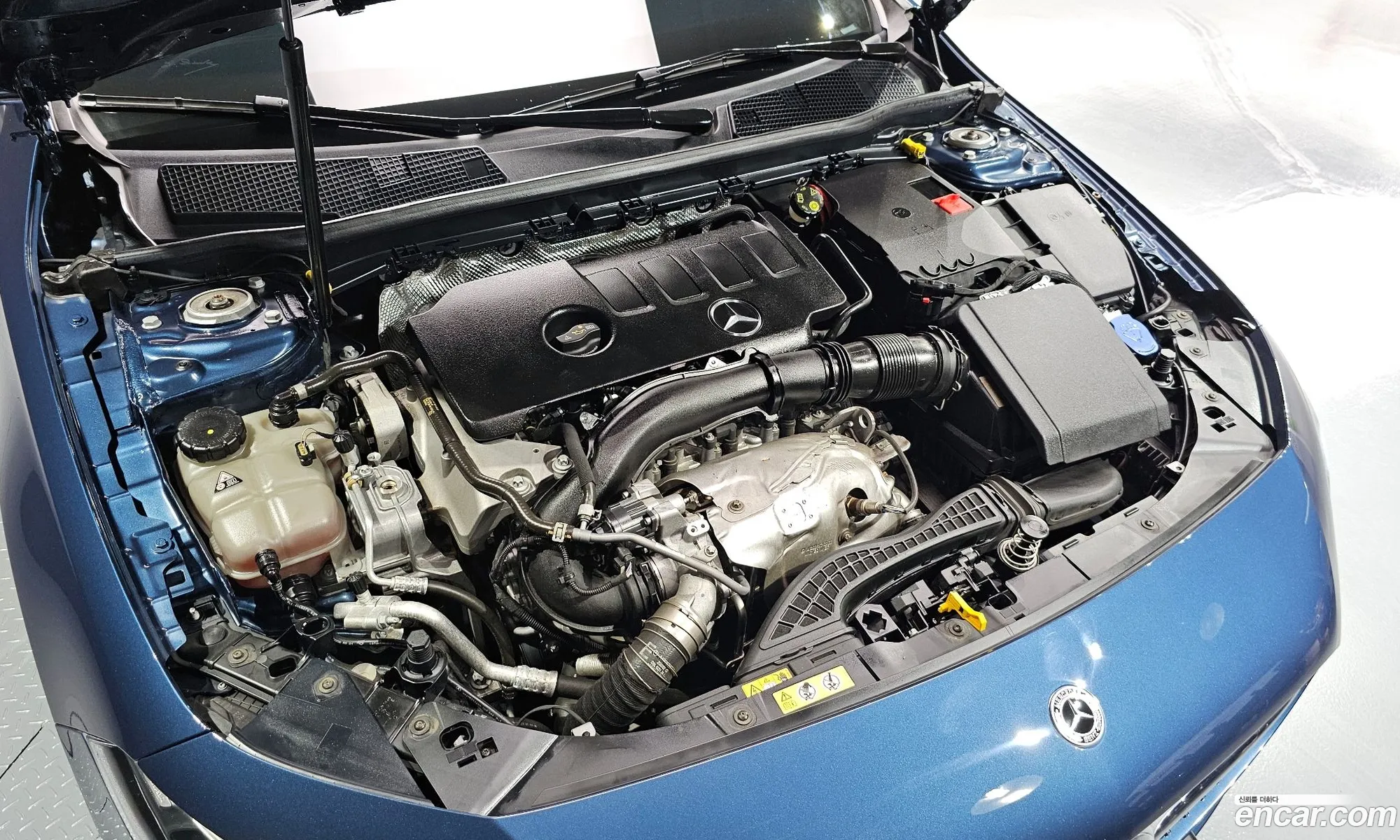 Mercedes-Benz A-Klasse Iv W177 A220 Sedan 2021 - фотография 18404875