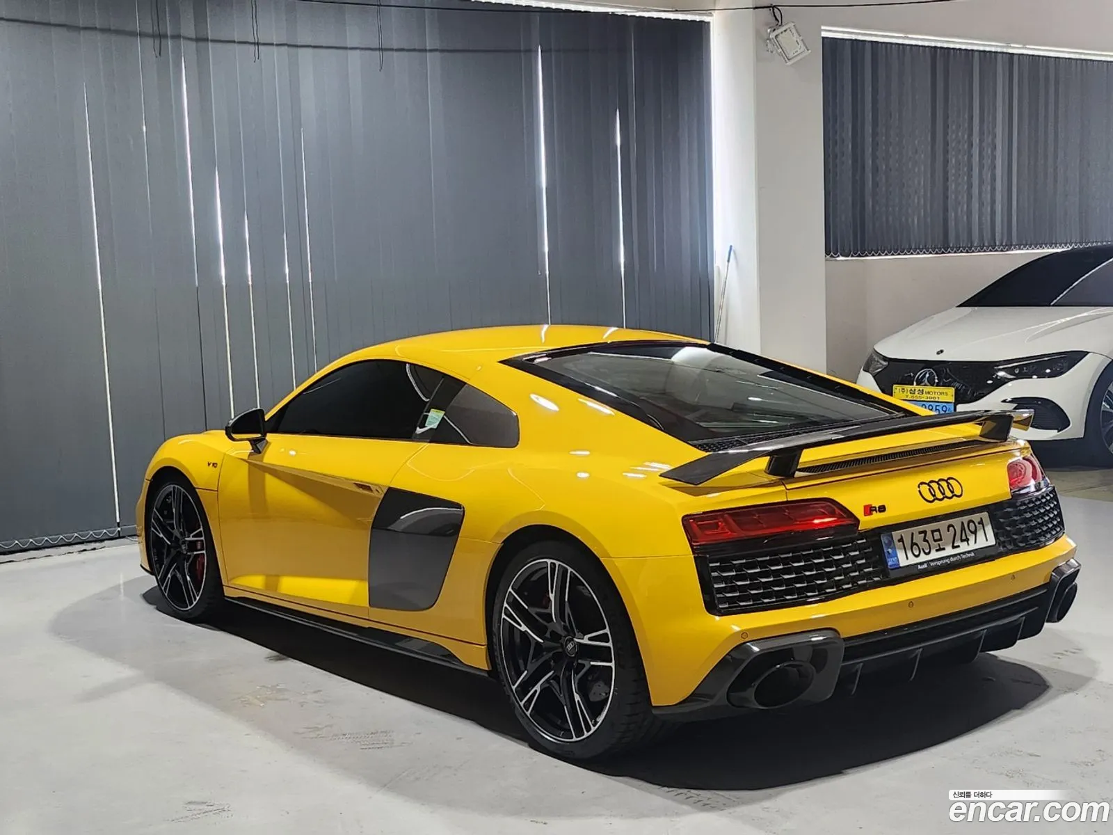 Audi R8 Ii 4S 52 V10 Performance Coupe 2021 - фотография 8464323