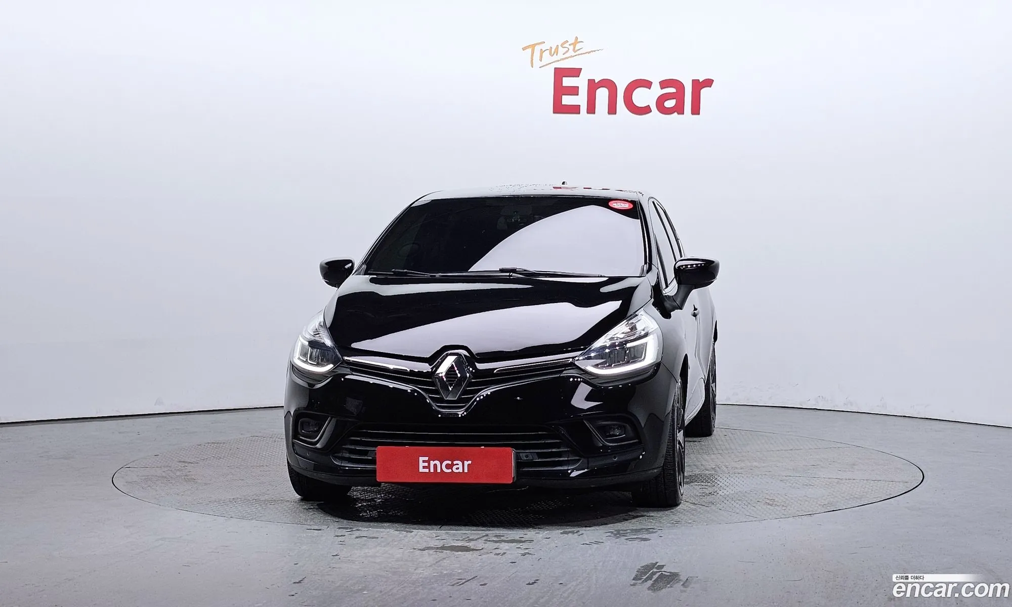Renault Samsung Clio Intense 2018 - фотография 1821839