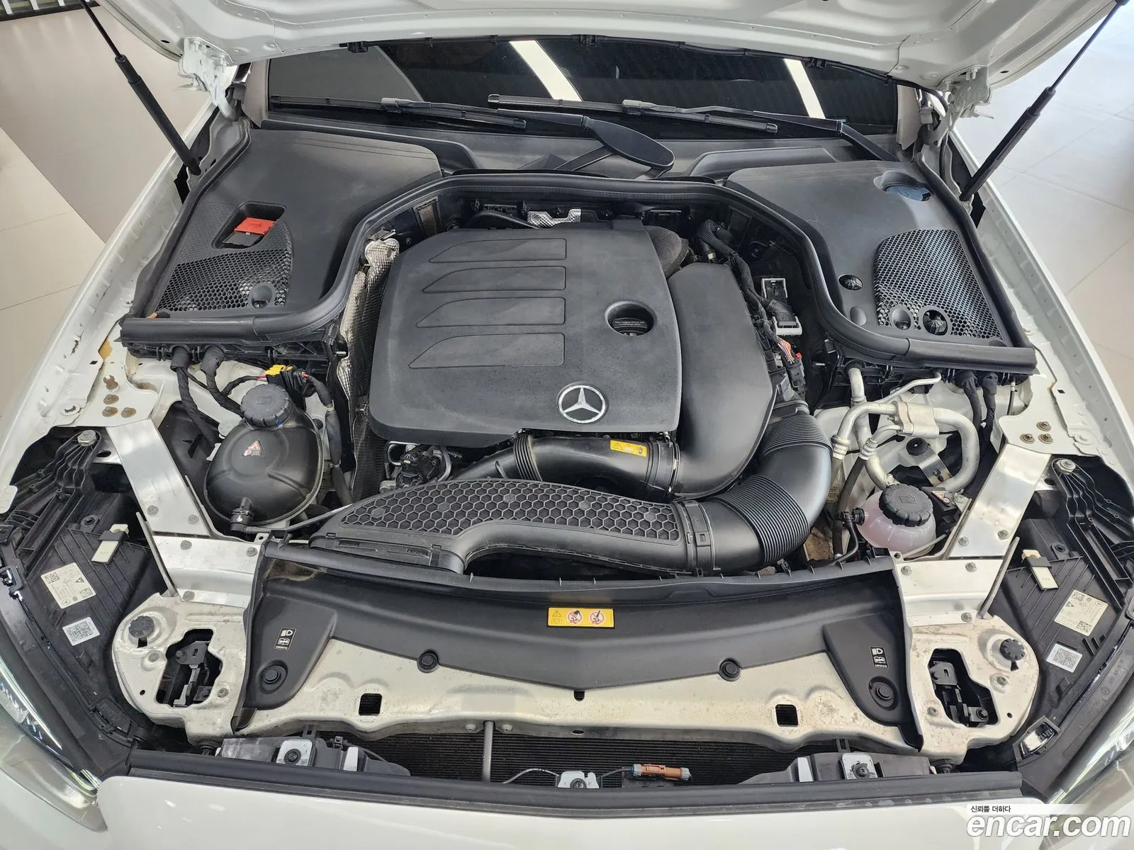 Mercedes E-Class W213 E350 4Matic Amg Line - фотография 18614927