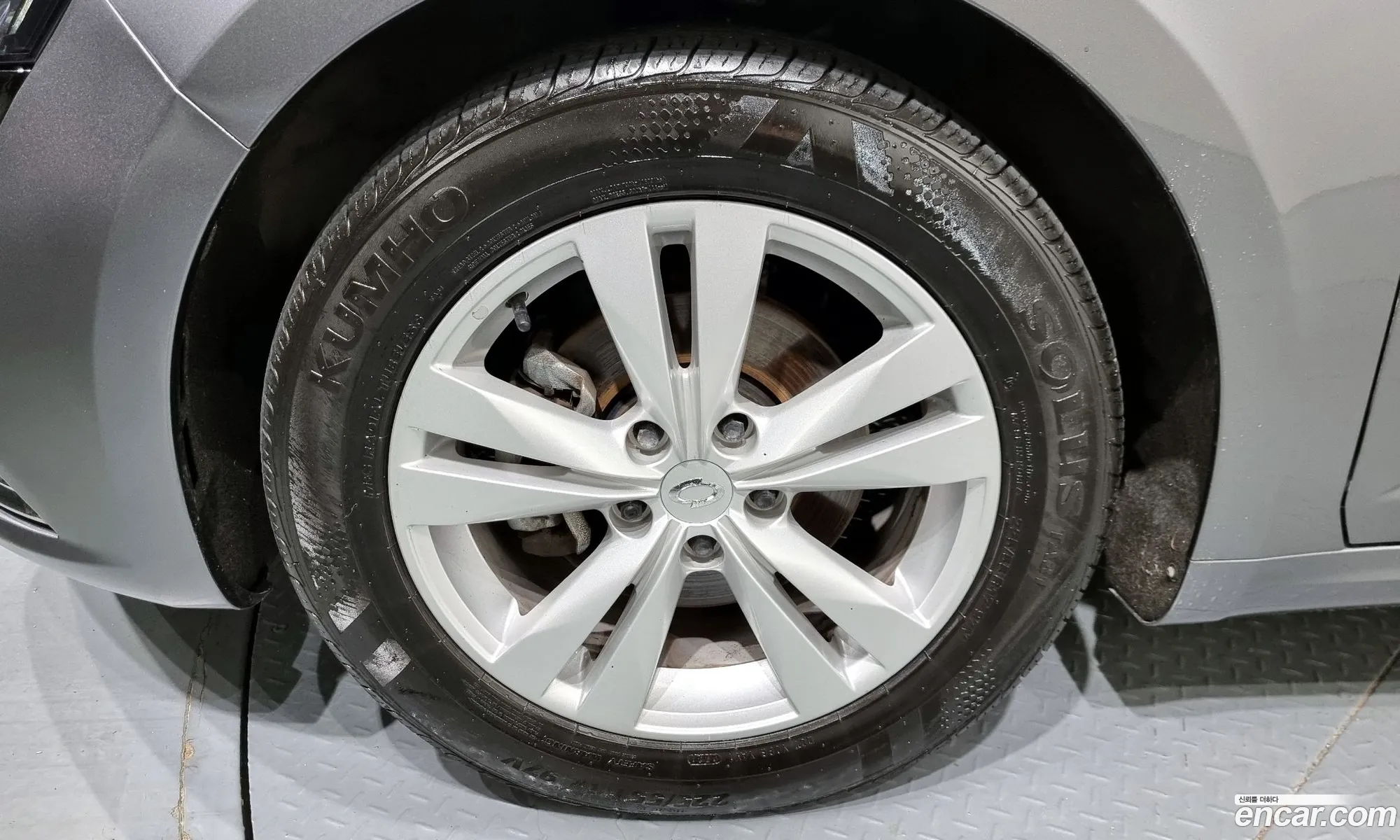 Renault Samsung Sm6 20 Lpe Se Rental Car 2020 - фотография 2591899