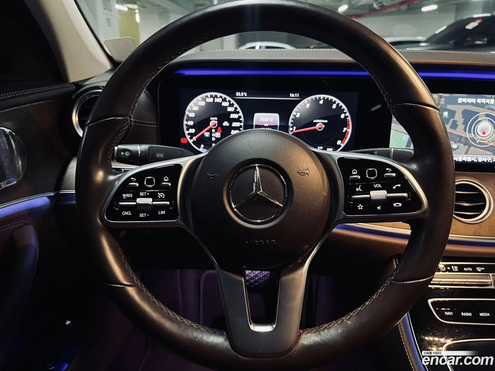 Mercedes-Benz E-Klasse V W213 S213 C238 E300 4Matic Exclusive 2019 - фотография 18614939