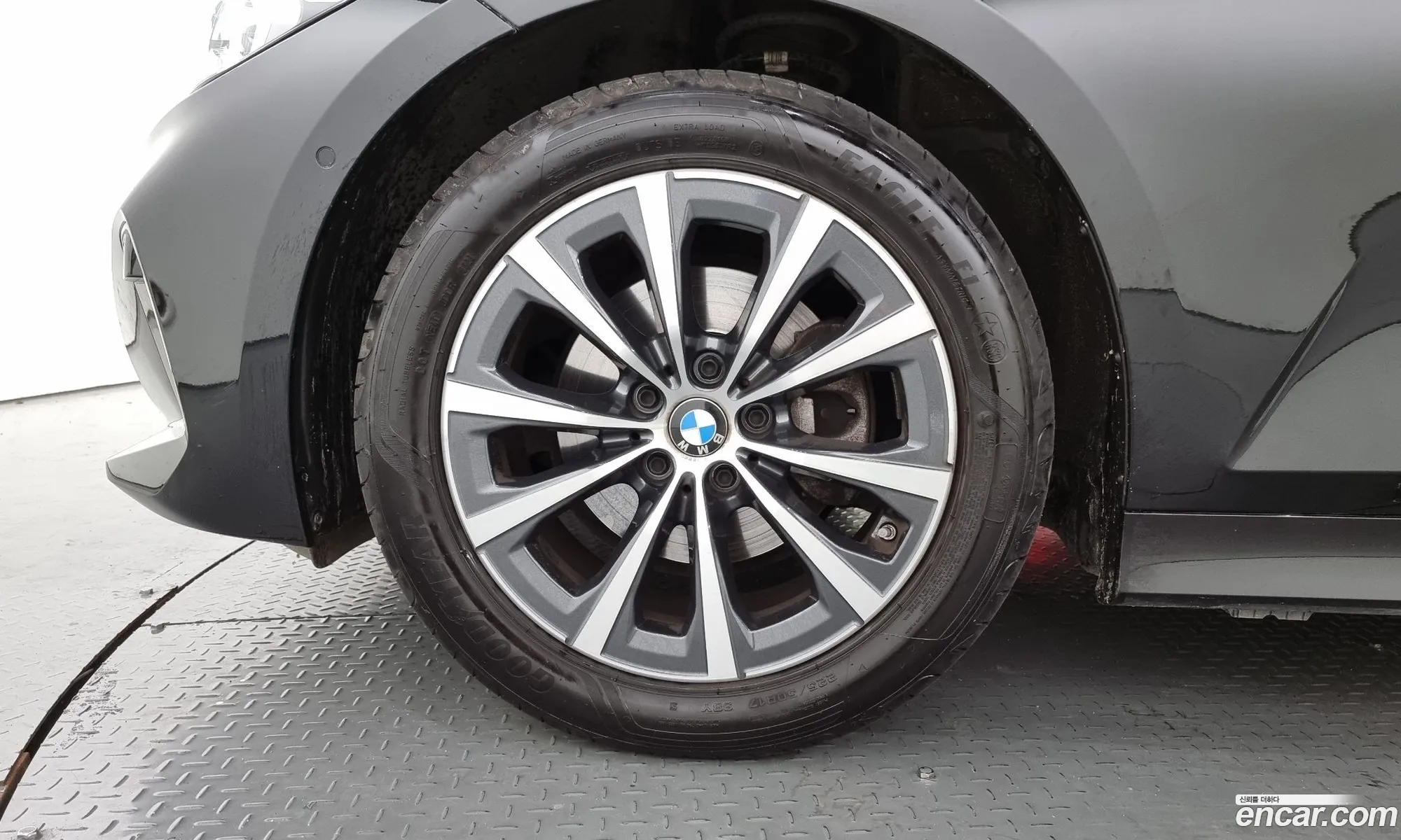 BMW 3Er 320I Touring 2023 - фотография 16193885