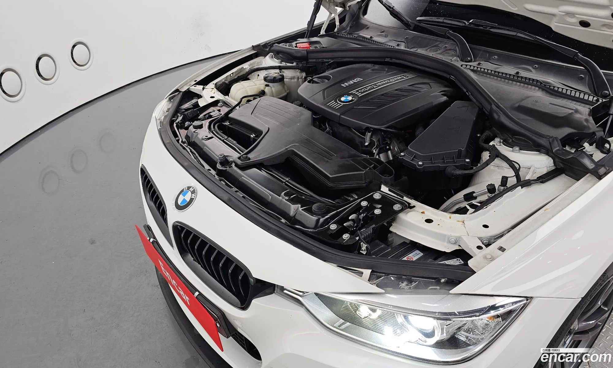BMW 3Er Vi F3X 320D 2015 - фотография 15758444