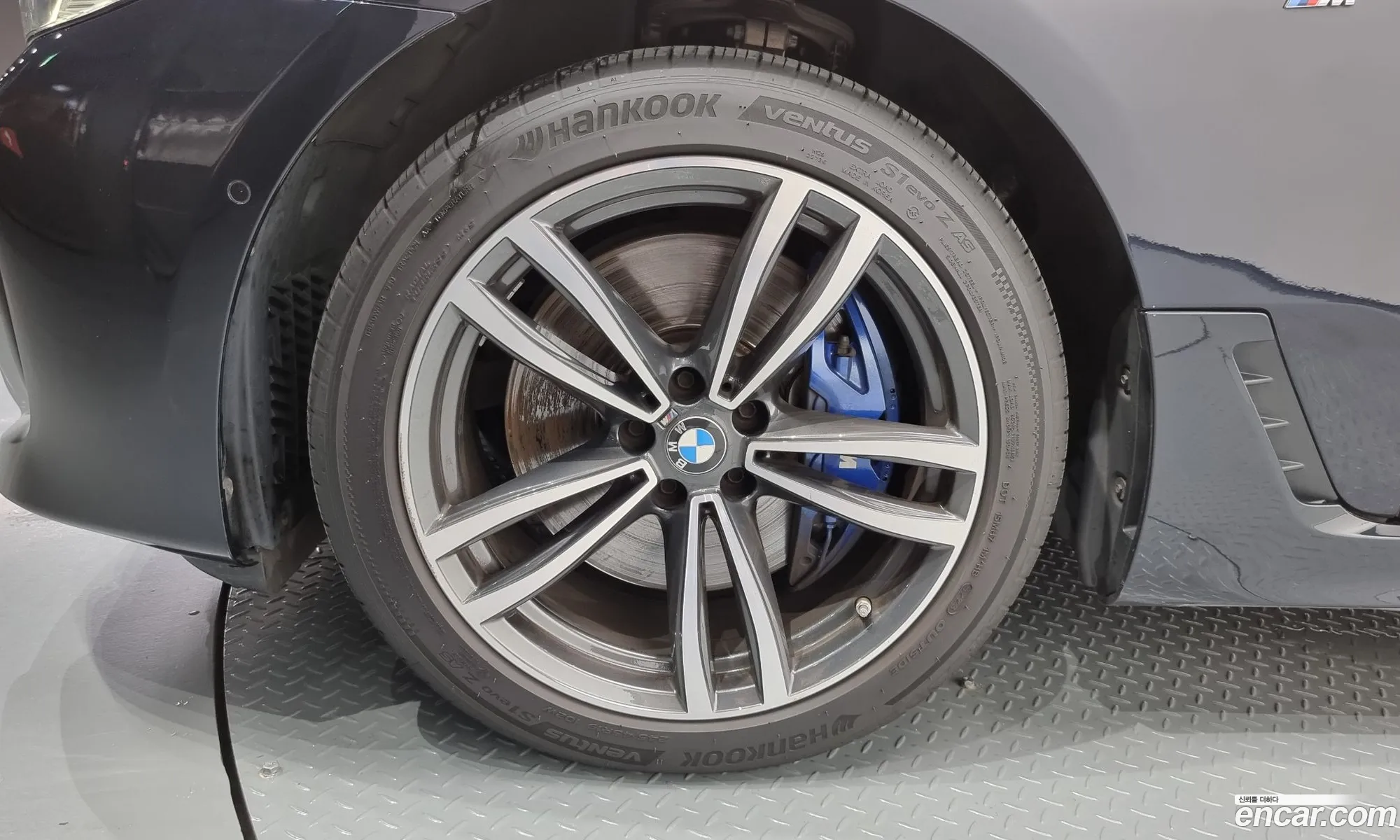 BMW 6Er Iv G32 620D M Sports 2022 - фотография 15571743