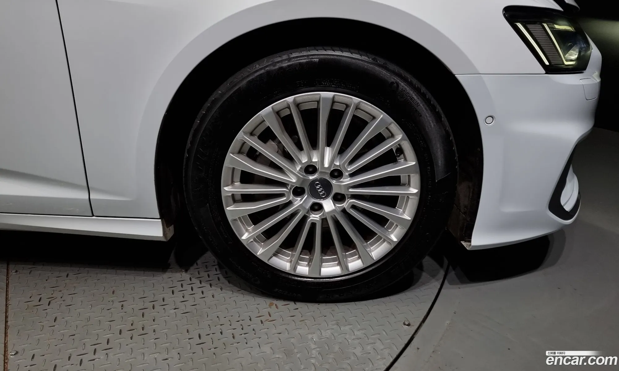 Audi A6 V C8 45 Tfsi Quattro Premium 2020 - фотография 8471457