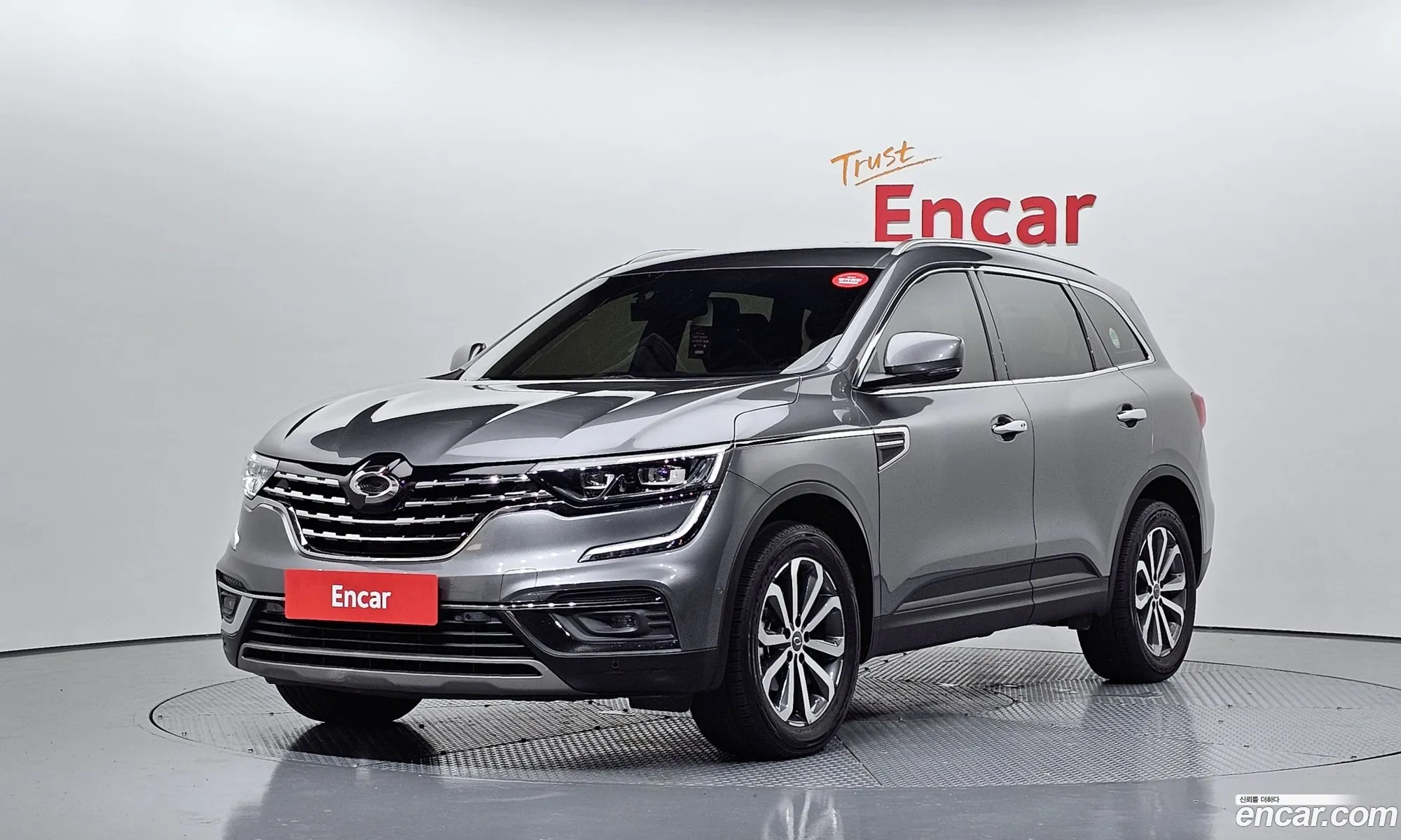 Renault Samsung Qm6 20 Lpe Re 2Wd 2020 - фотография 2325791