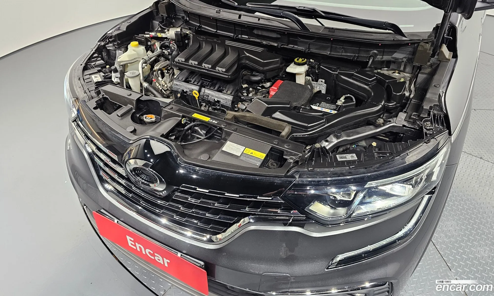 Renault Samsung Qm6 20 Lpe Re 2Wd 2020 - фотография 2325796