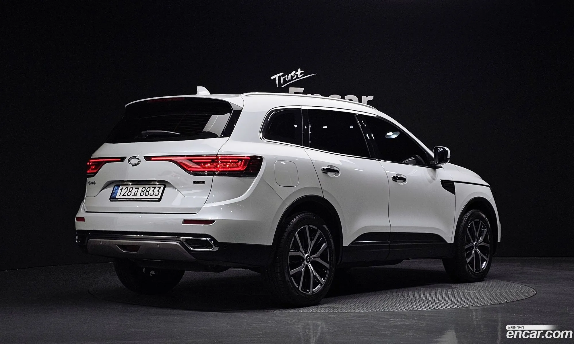 Renault Samsung Qm6 20 Gde Re Signature 2Wd 2021 - фотография 1985367