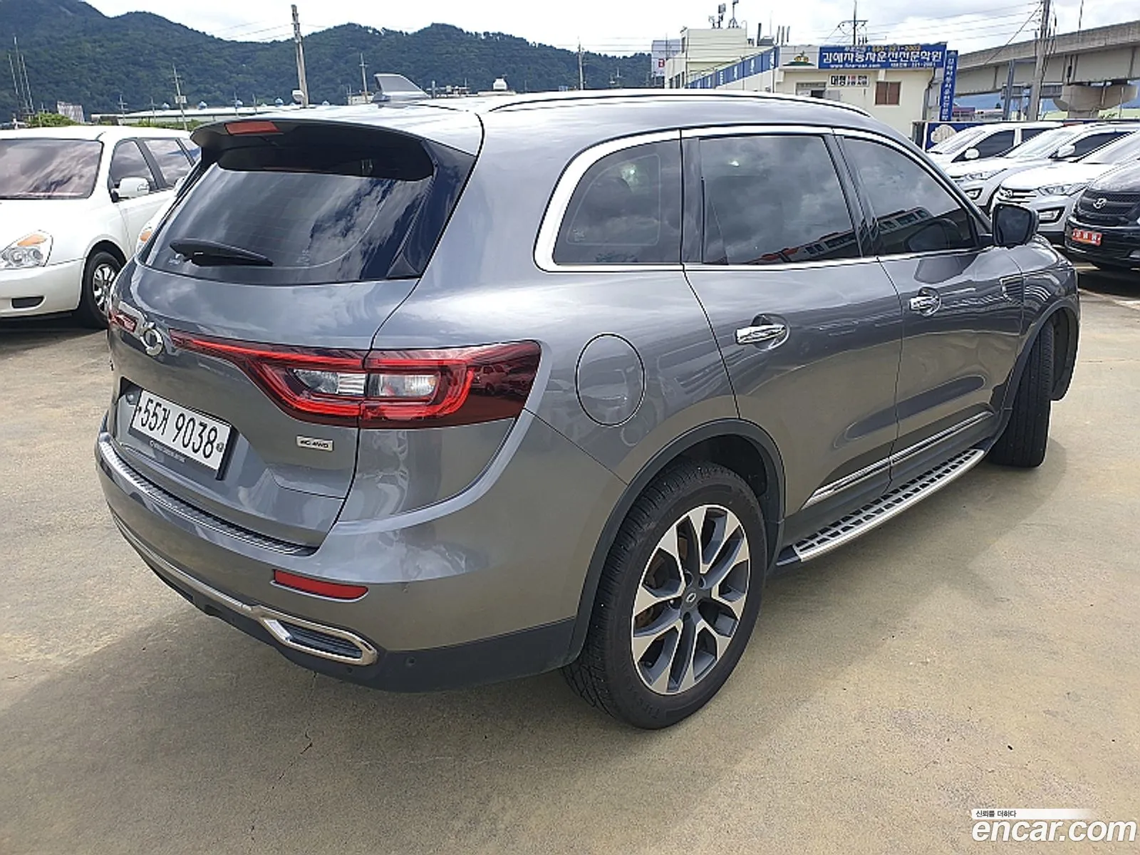Renault Samsung Qm6 Diesel 4Wd Re Signature 2017 - фотография 2580812