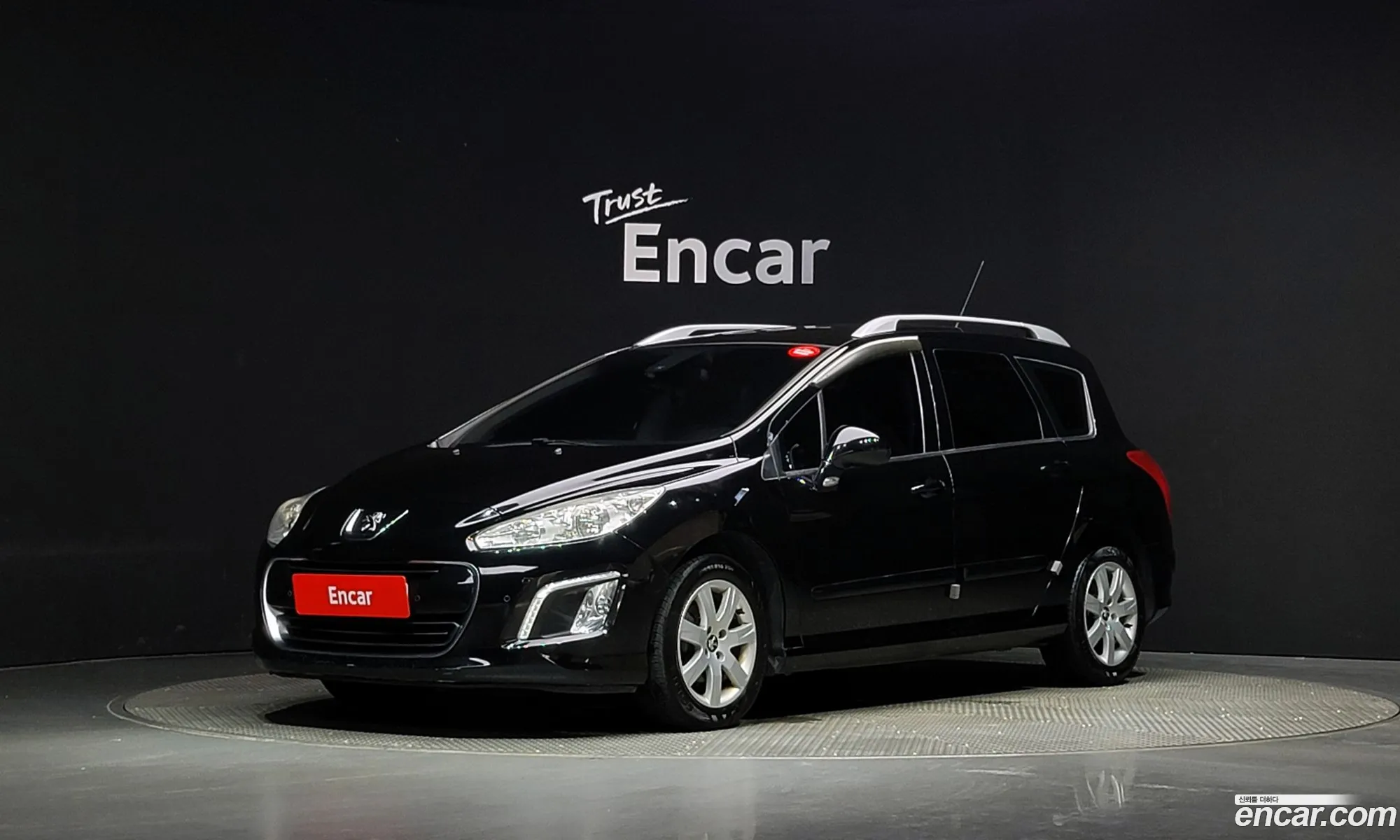 Peugeot 308 16 E-Hdi 2014 - фотография 4702546