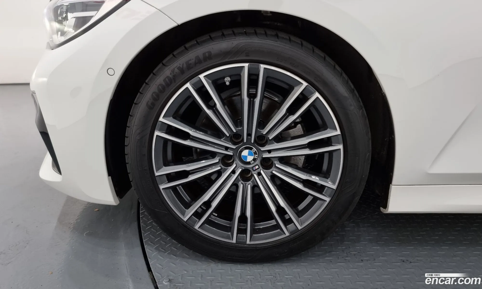 BMW 3Er Vii G2X 320I M Sports 2022 - фотография 15808732