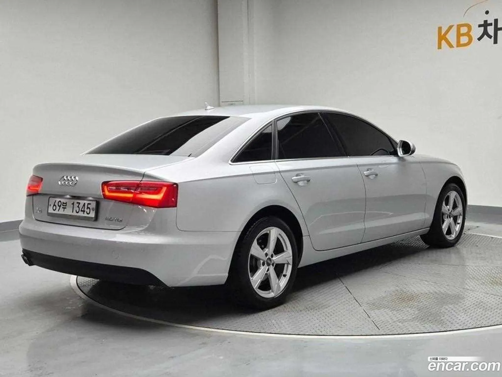 Audi A6 Iv C7 20 Tdi Dynamic 2013 - фотография 8425420